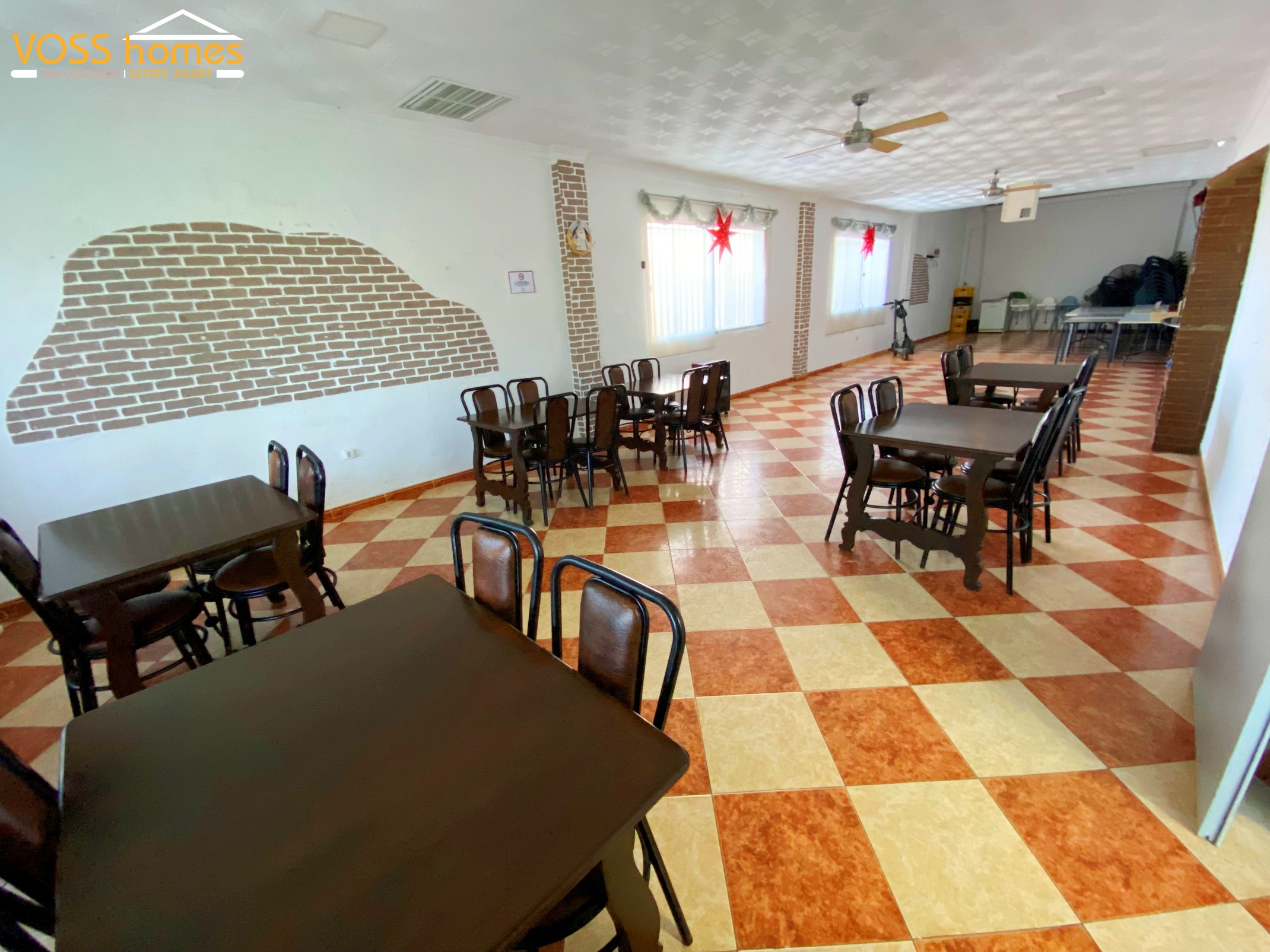 VH2696: Commercial for Sale in Huércal-Overa Town