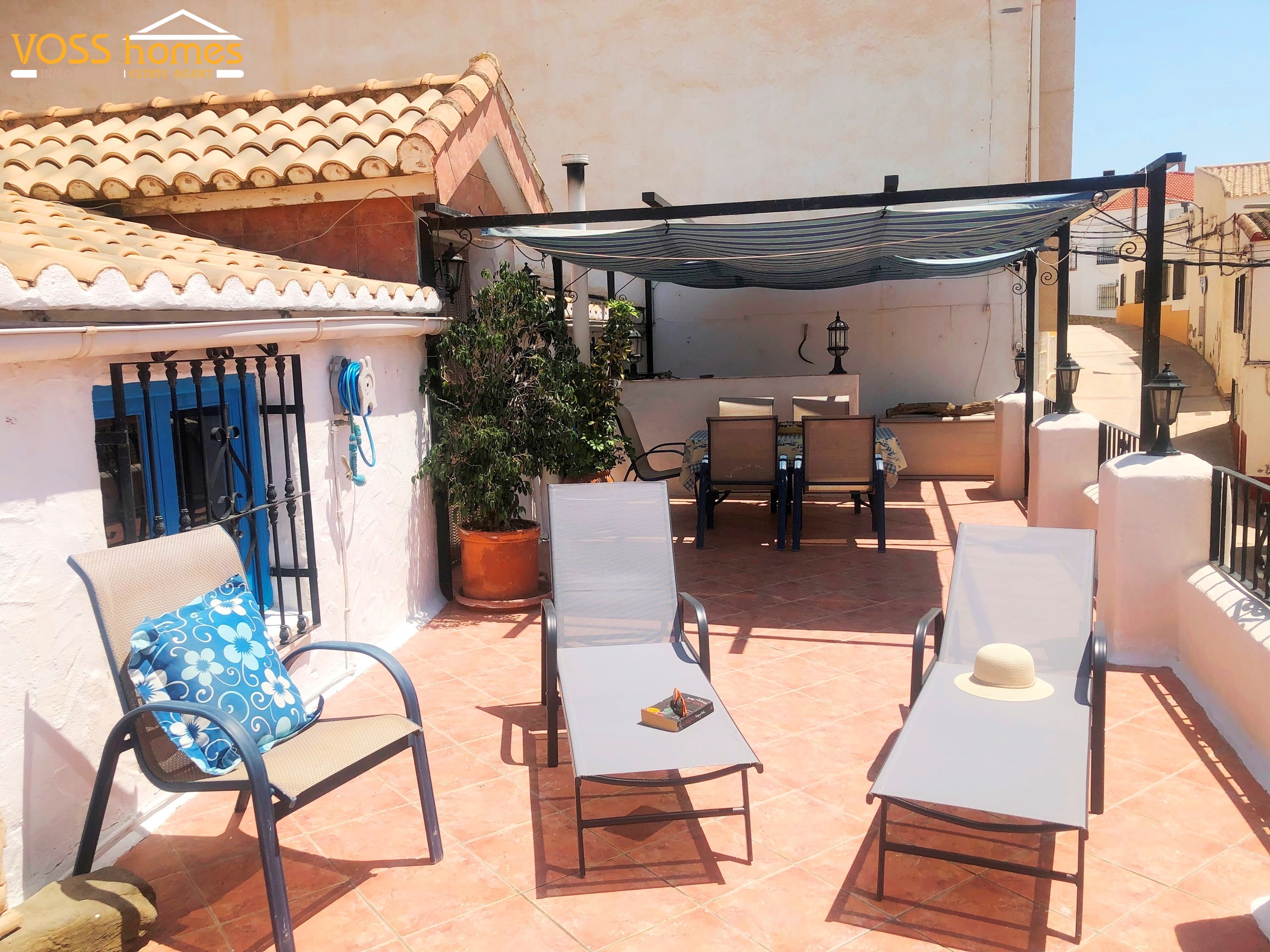 VH2705: Village / Town House for Sale in Taberno Area