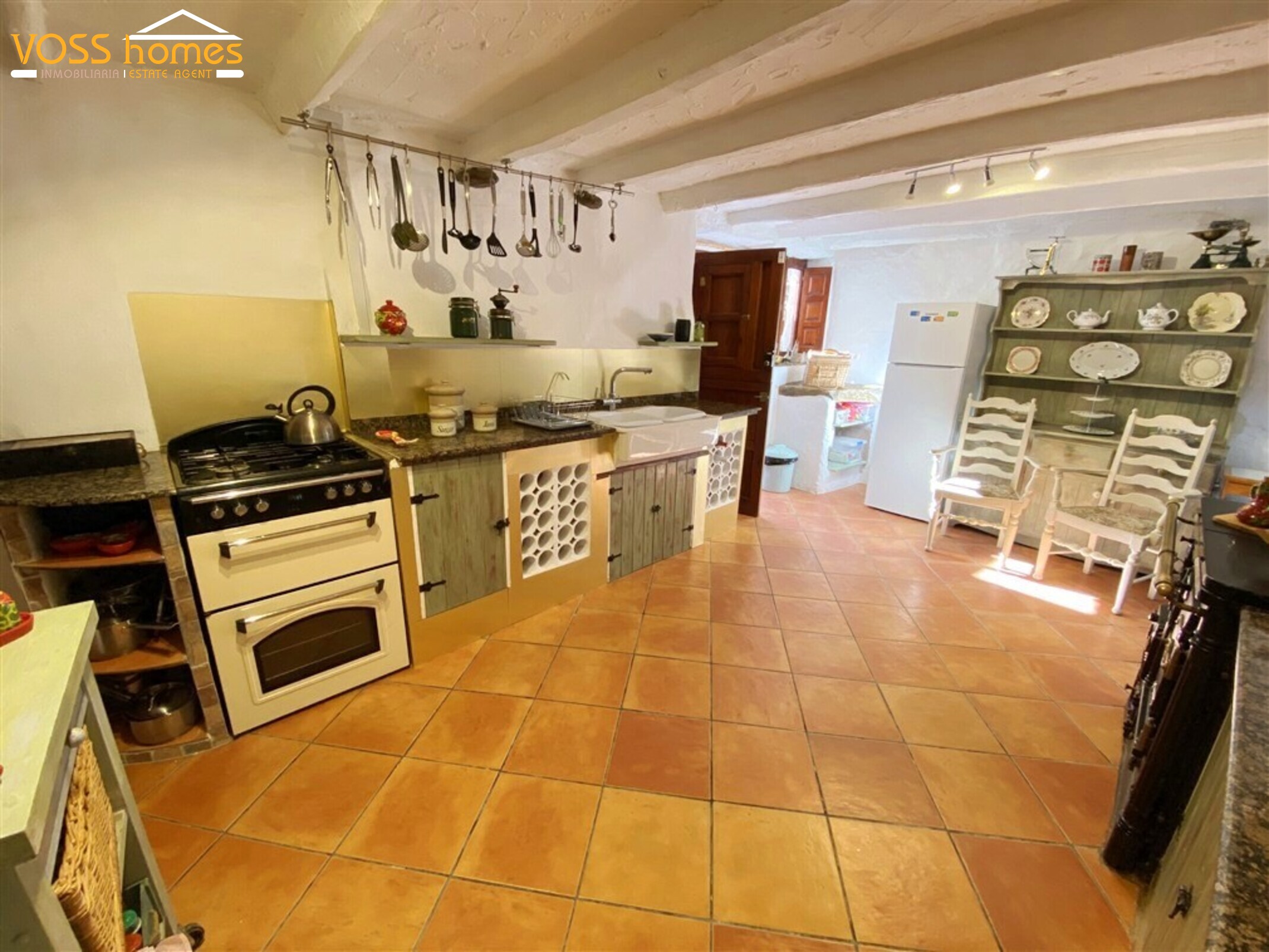 VH2705: Village / Town House for Sale in Taberno Area