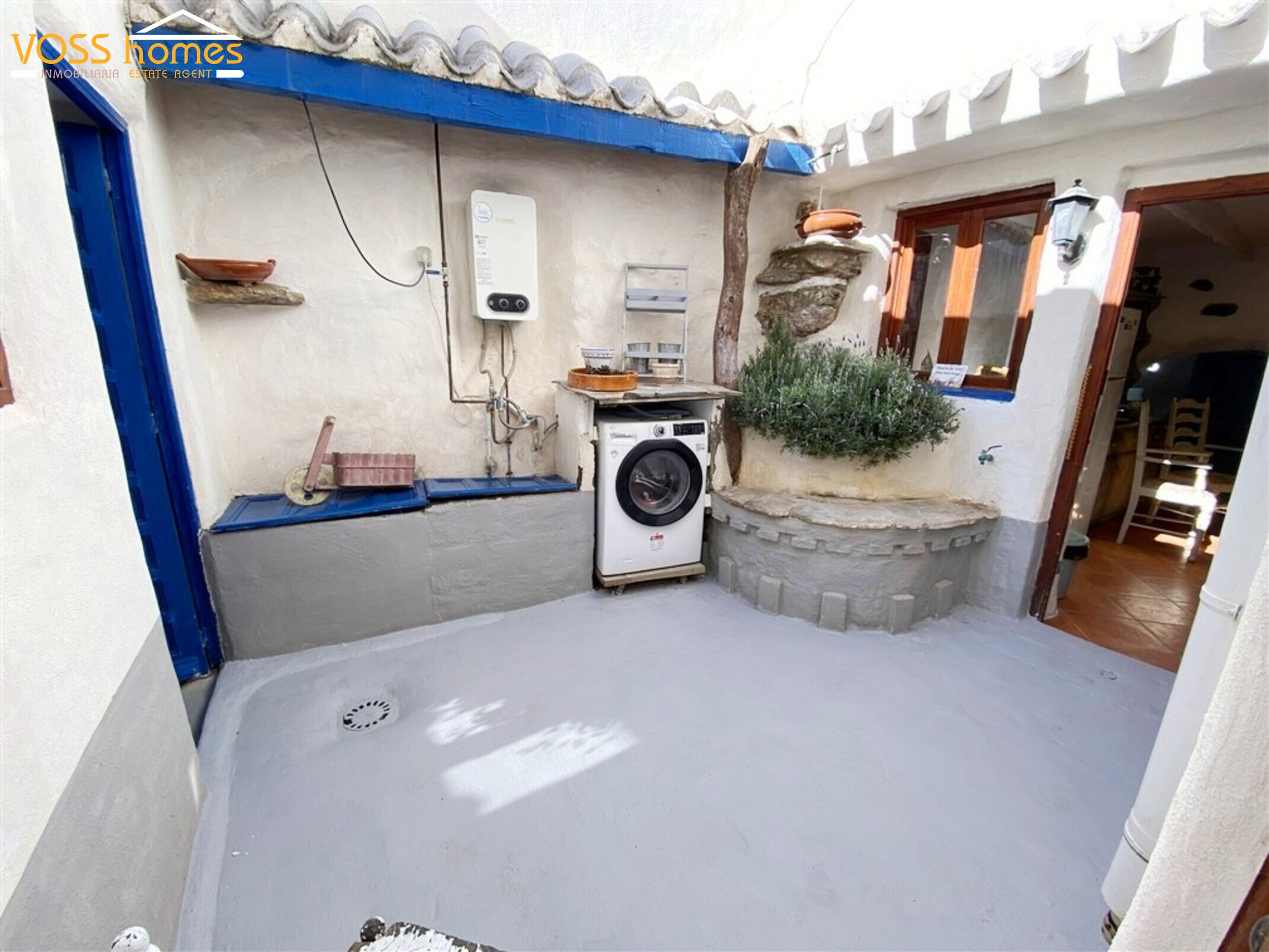 VH2705: Village / Town House for Sale in Taberno Area