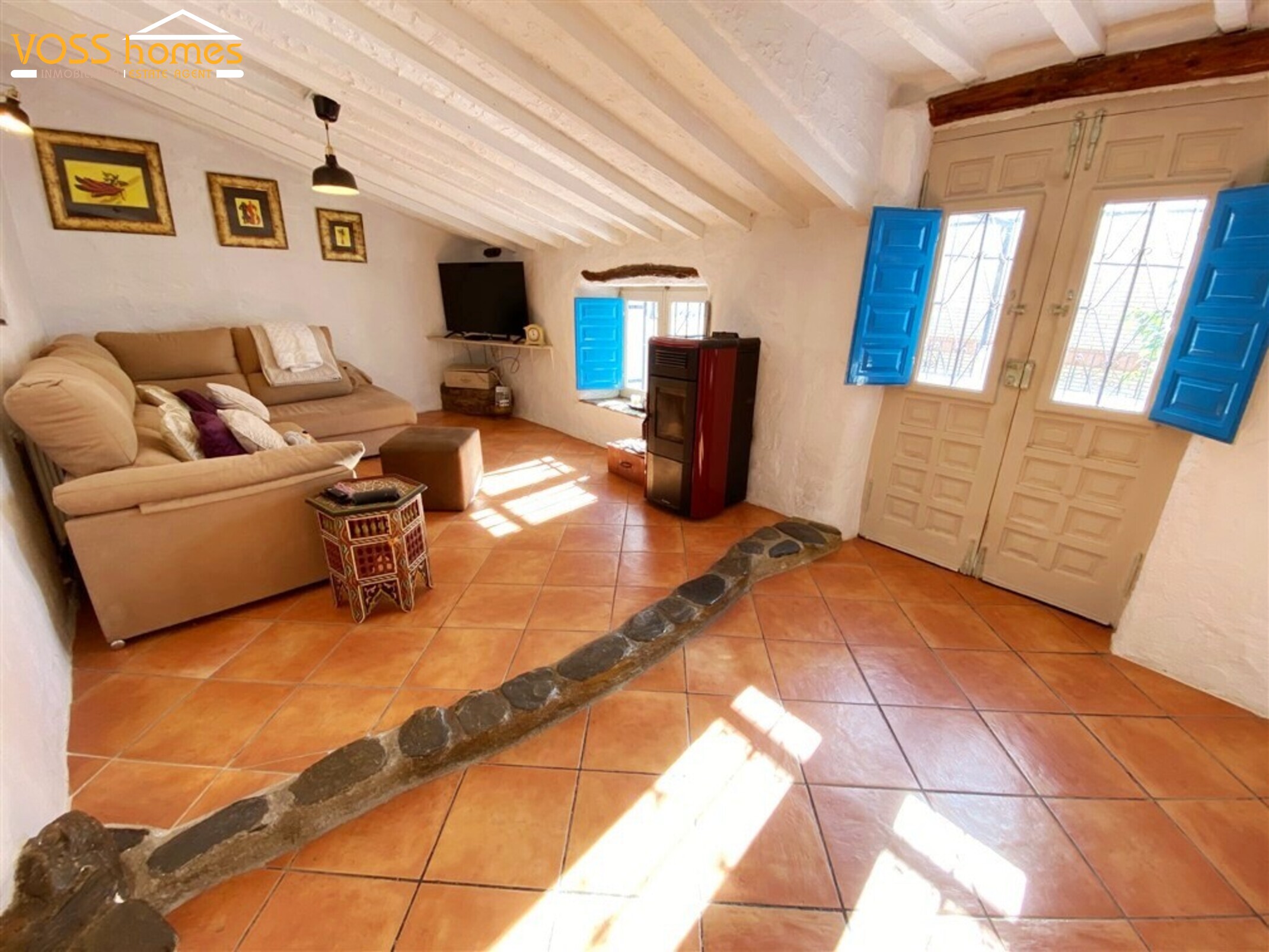 VH2705: Village / Town House for Sale in Taberno Area