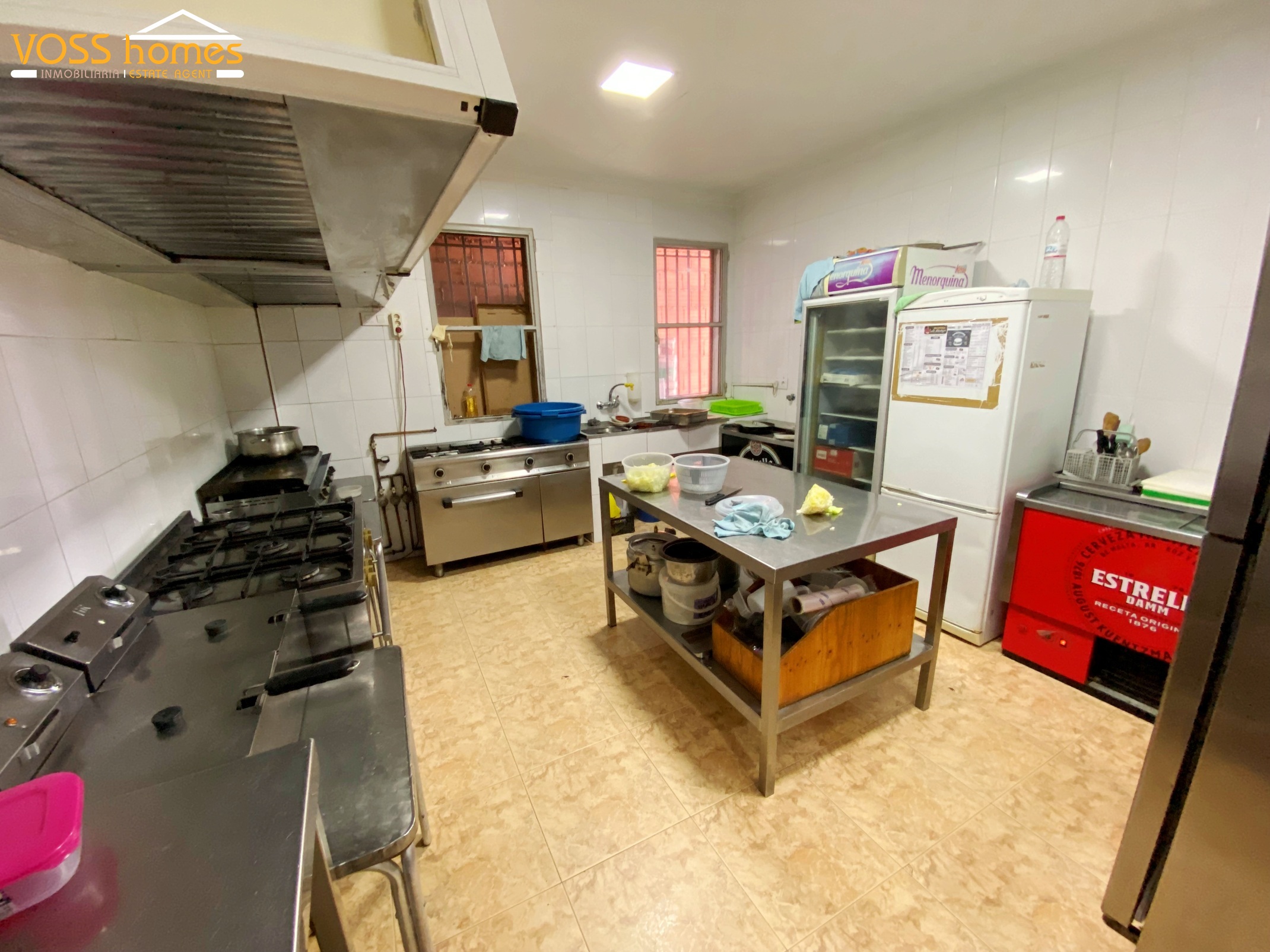 VH2718: Commercial for Sale in Huércal-Overa Town