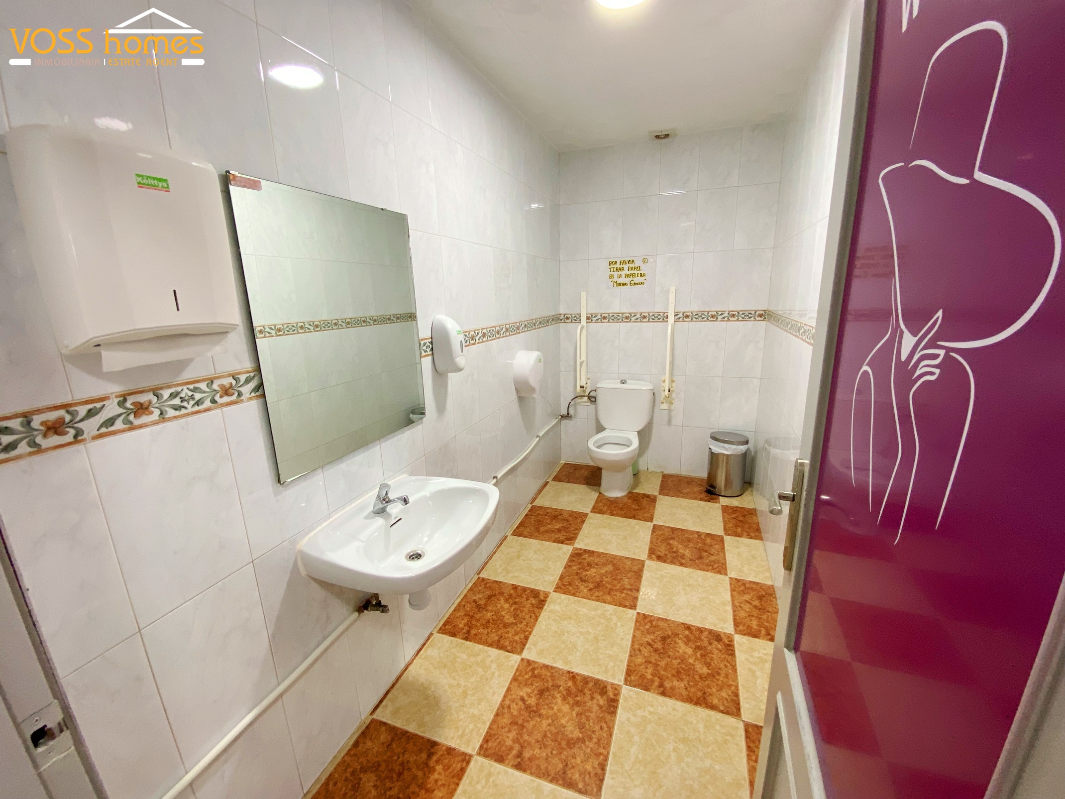 VH2718: Commercial for Sale in Huércal-Overa Town