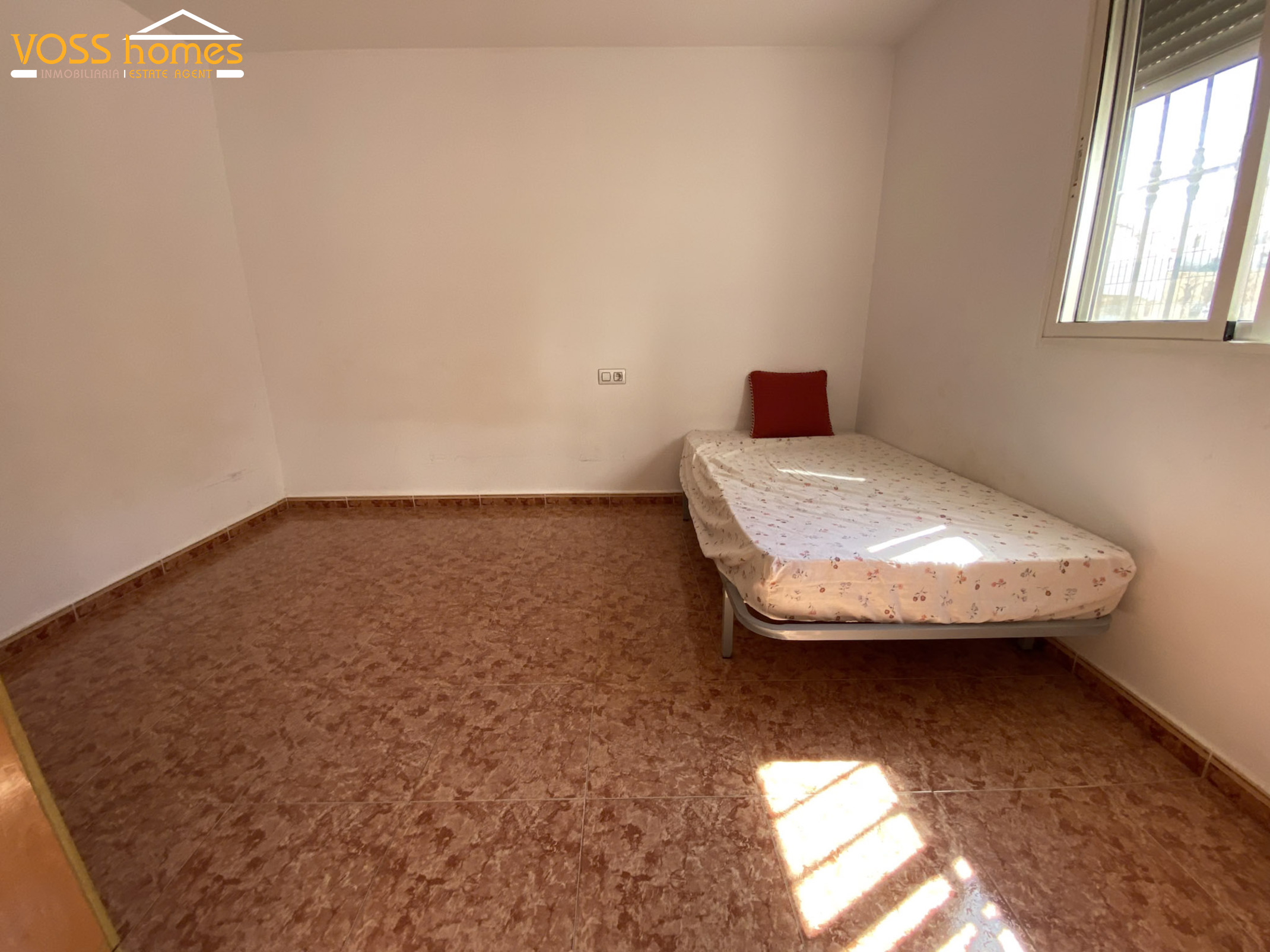 VH2720: Villa for Sale in Taberno Area