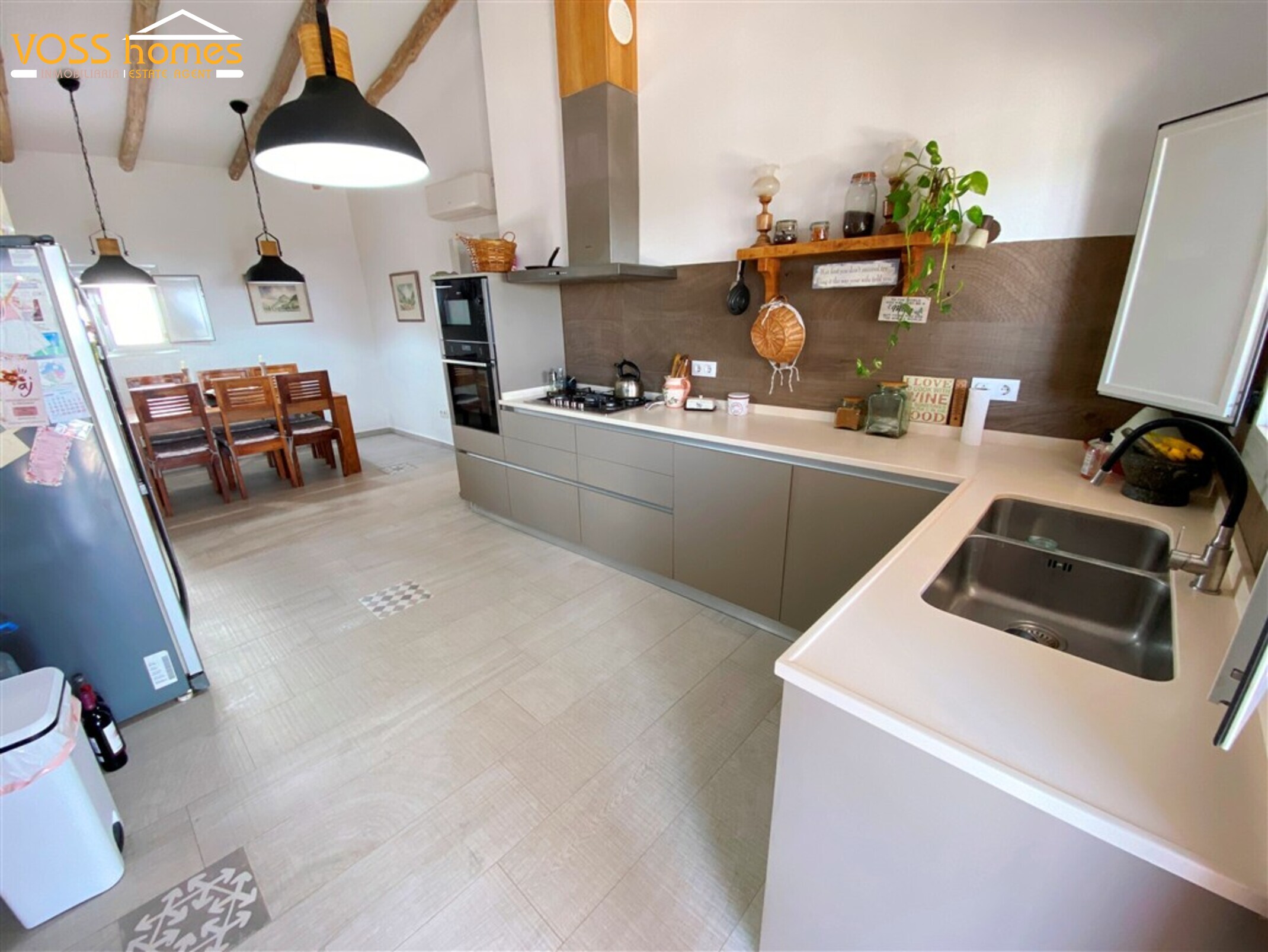 VH2728: Country House / Cortijo for Sale in Huércal-Overa Countryside