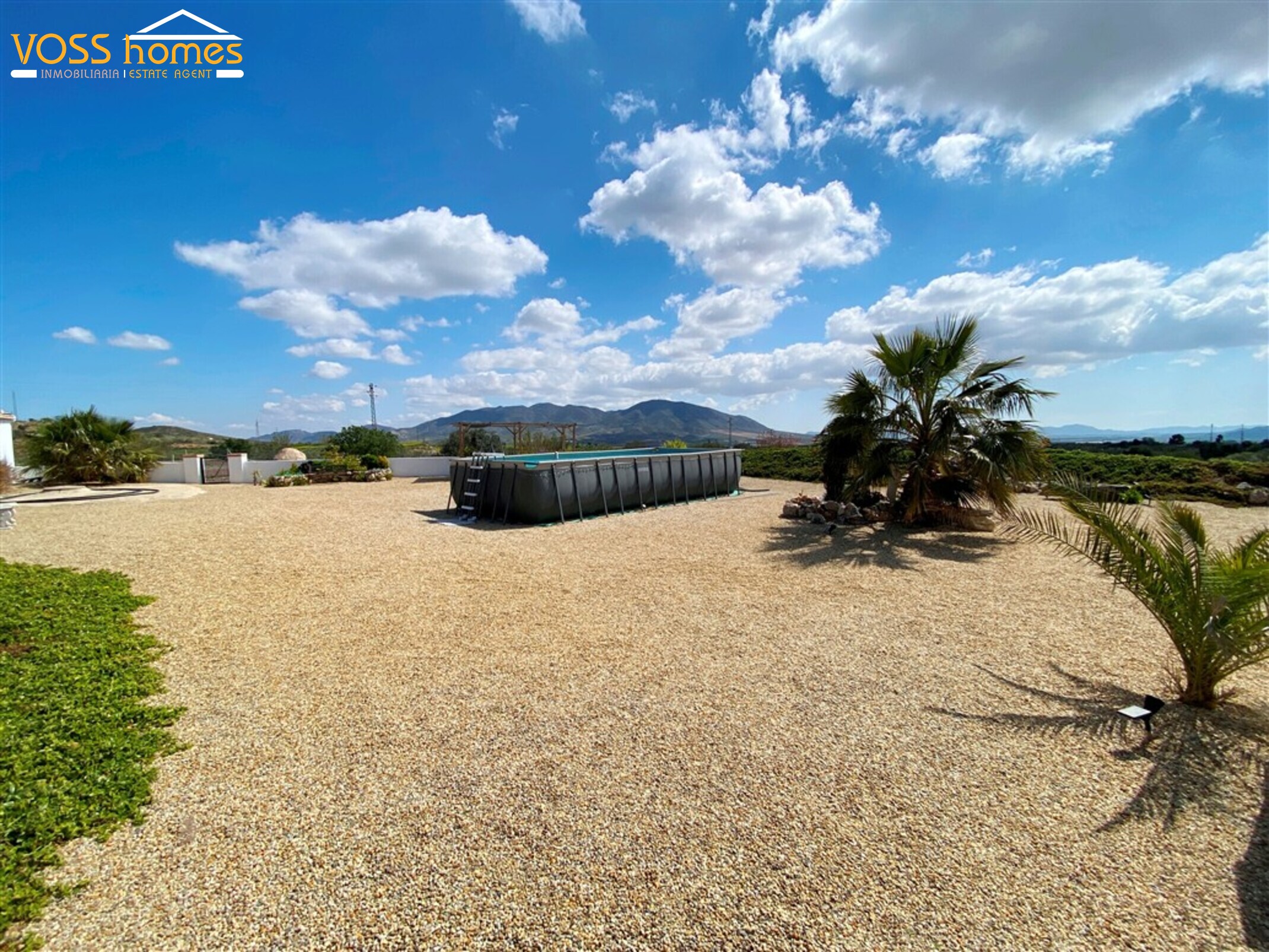 VH2728: Country House / Cortijo for Sale in Huércal-Overa Countryside
