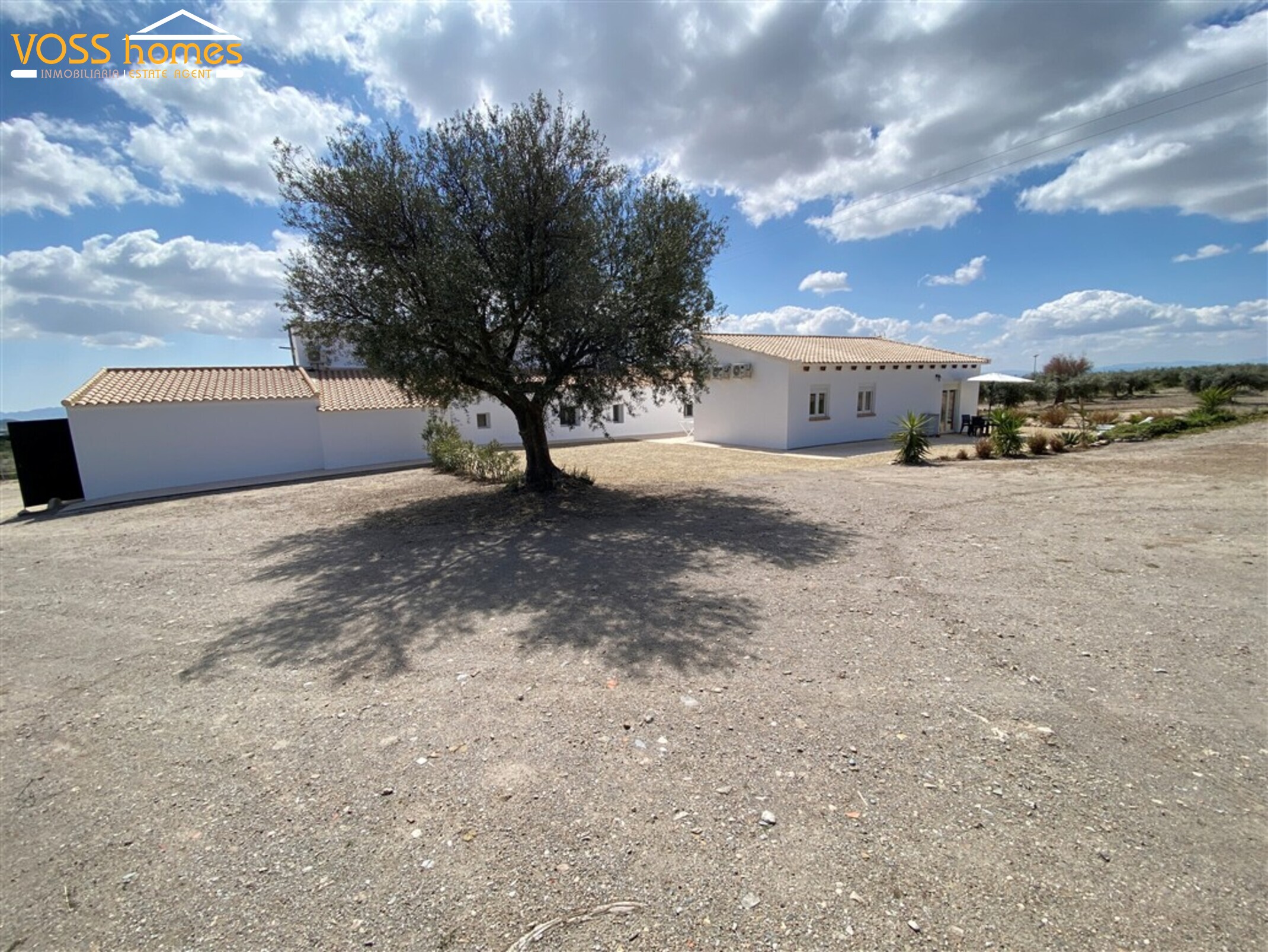 VH2728: Country House / Cortijo for Sale in Huércal-Overa Countryside