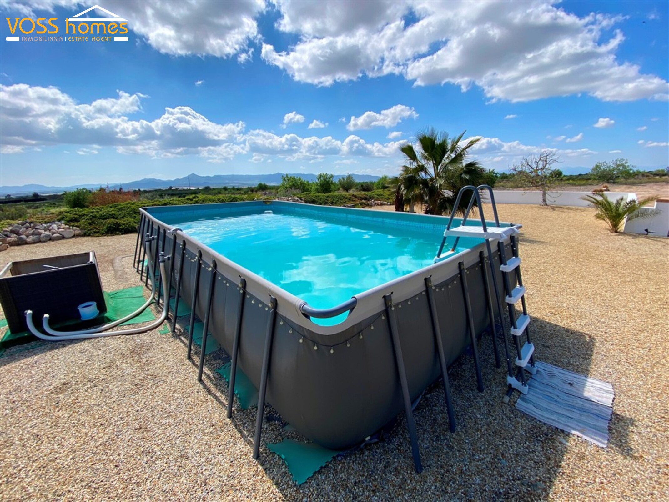 VH2728: Country House / Cortijo for Sale in Huércal-Overa Countryside
