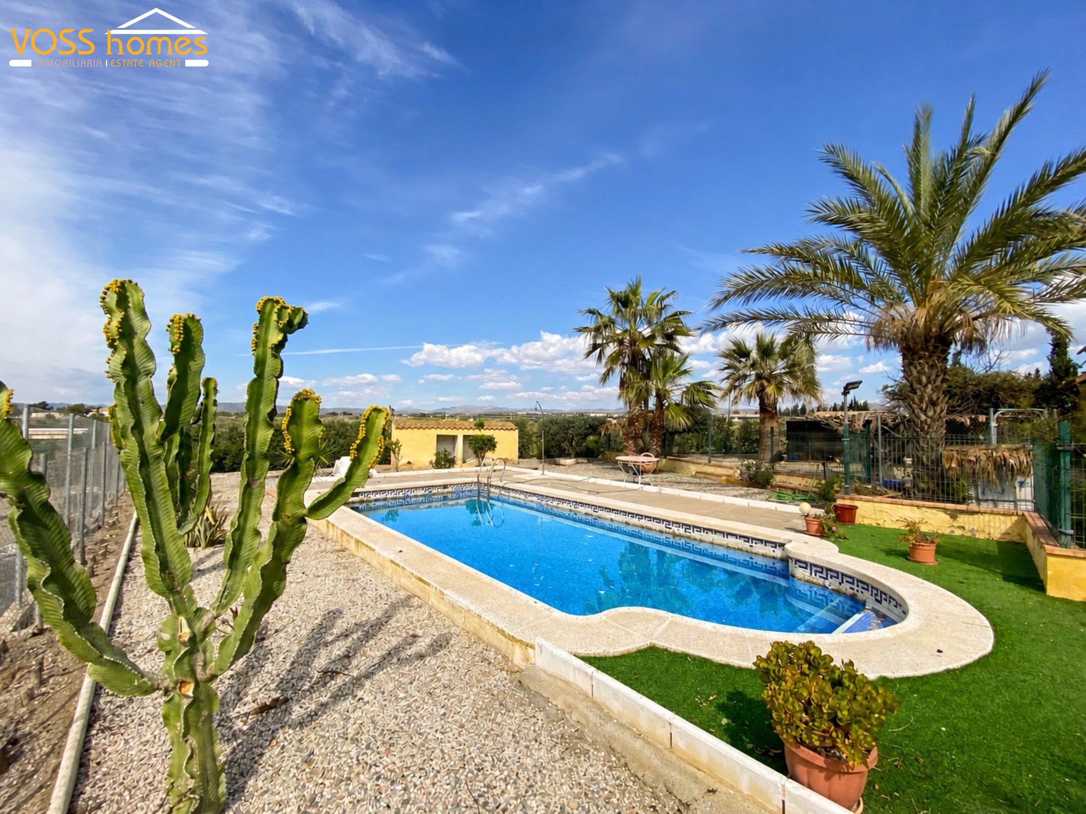 VH2739: Country House / Cortijo for Sale in Huércal-Overa Town
