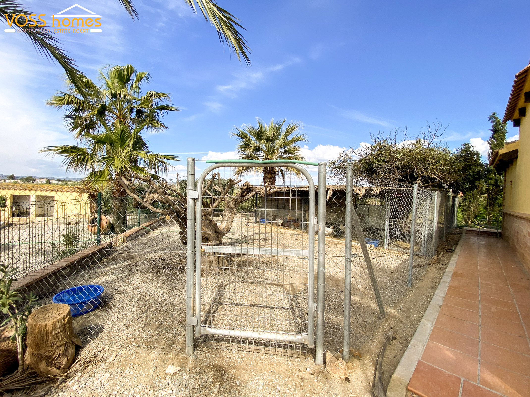 VH2739: Country House / Cortijo for Sale in Huércal-Overa Town
