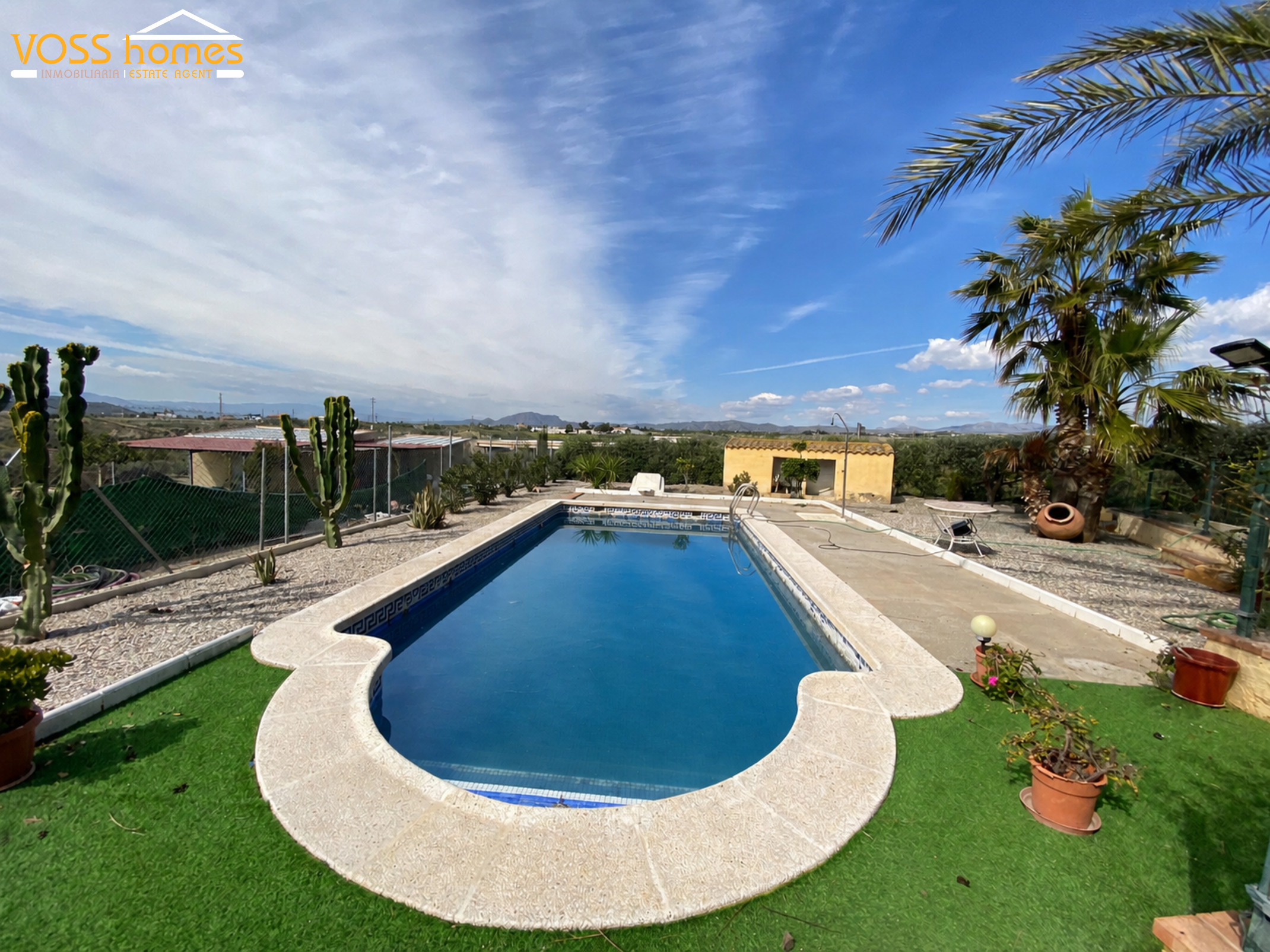 VH2739: Country House / Cortijo for Sale in Huércal-Overa Town