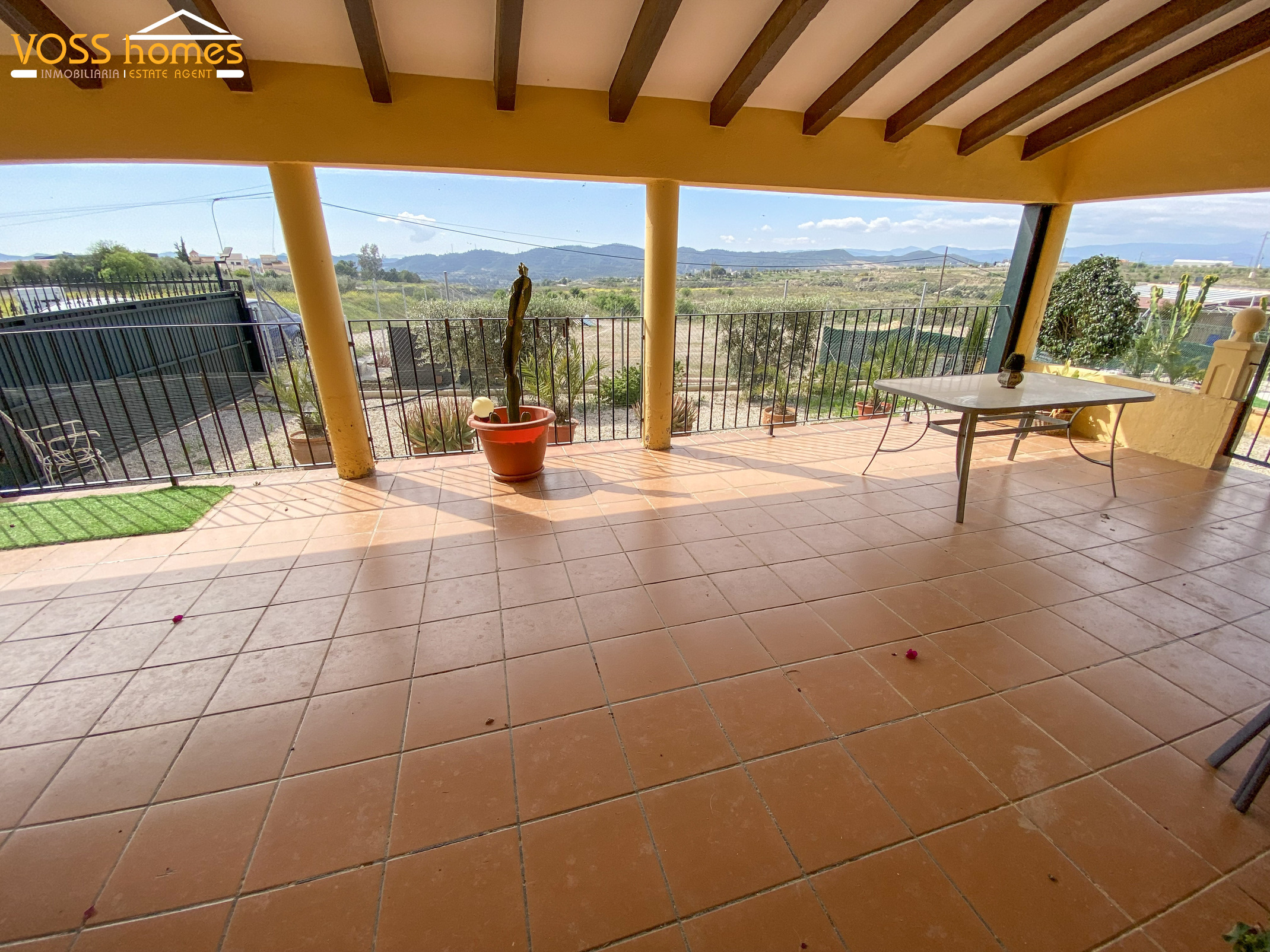 VH2739: Country House / Cortijo for Sale in Huércal-Overa Town