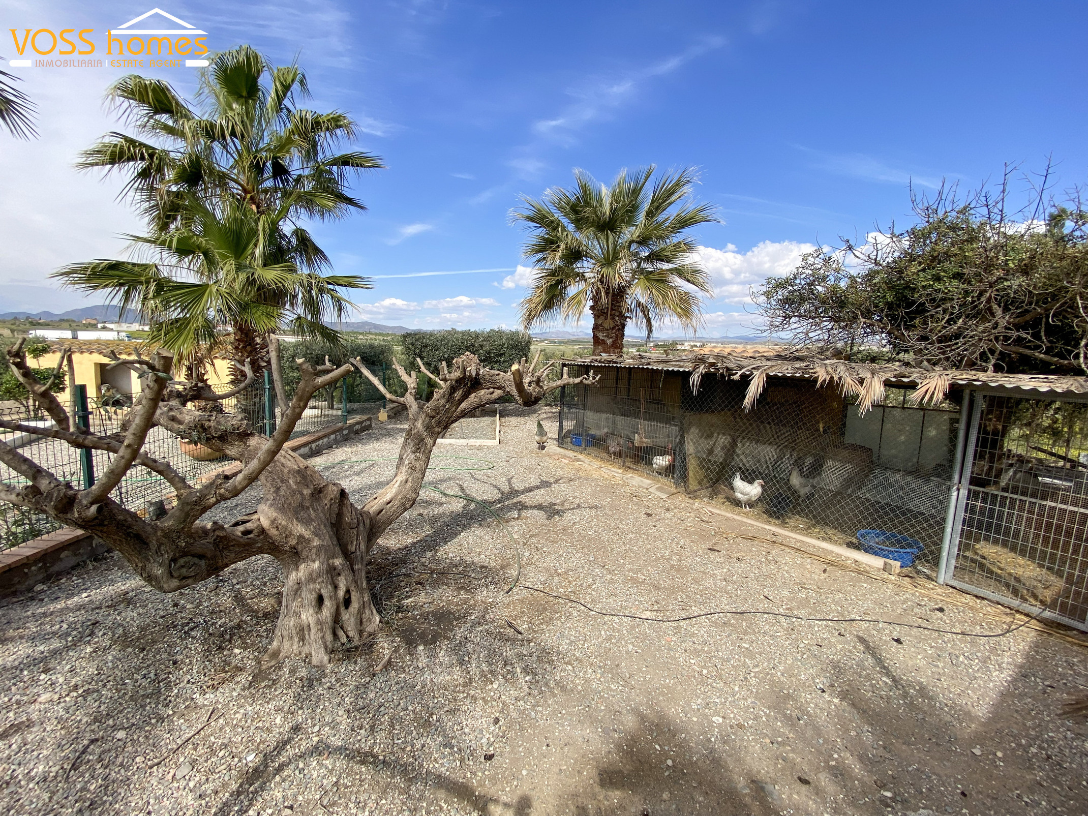 VH2739: Country House / Cortijo for Sale in Huércal-Overa Town
