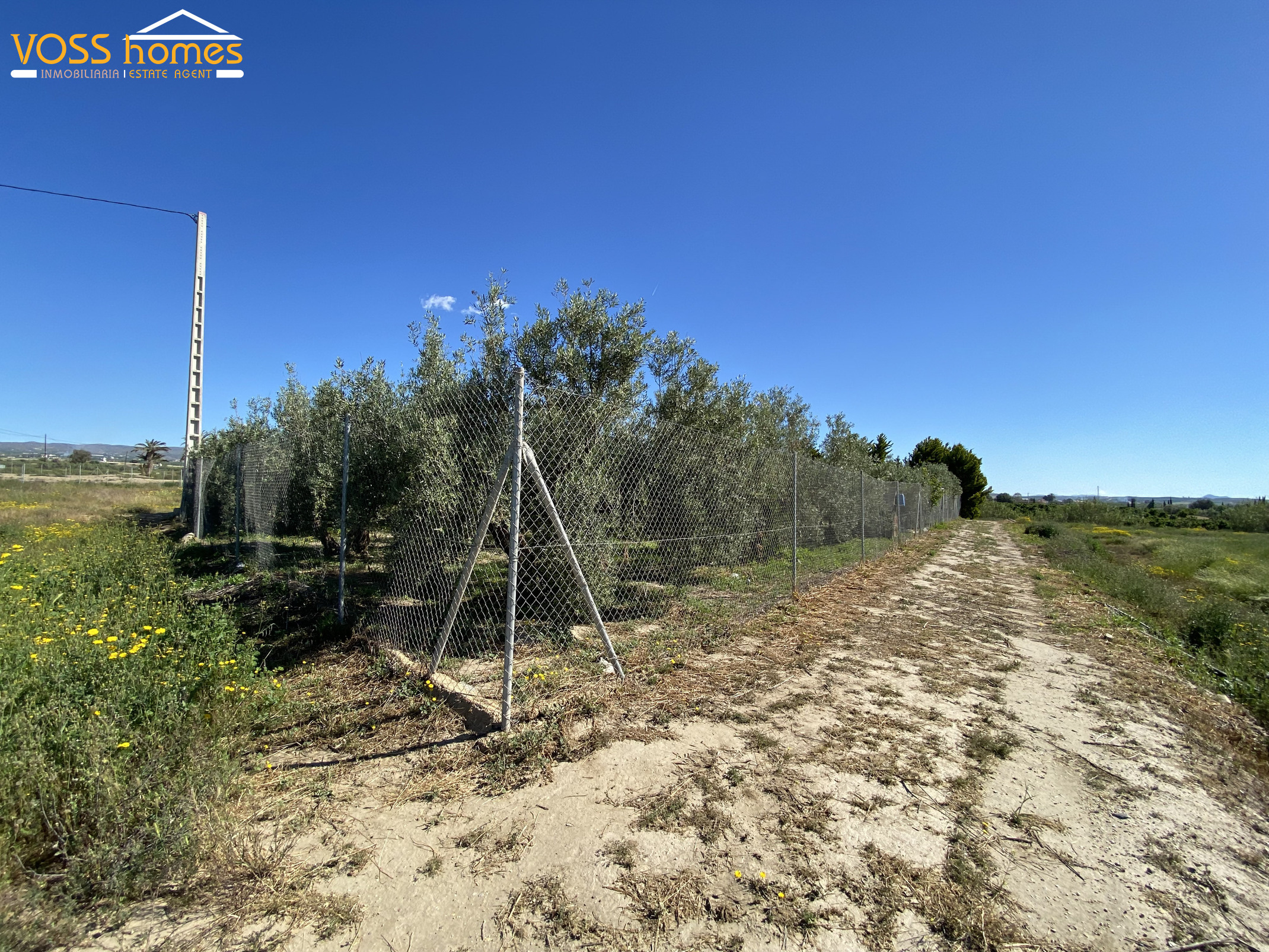 VH2742: Country House / Cortijo for Sale in Huércal-Overa Countryside