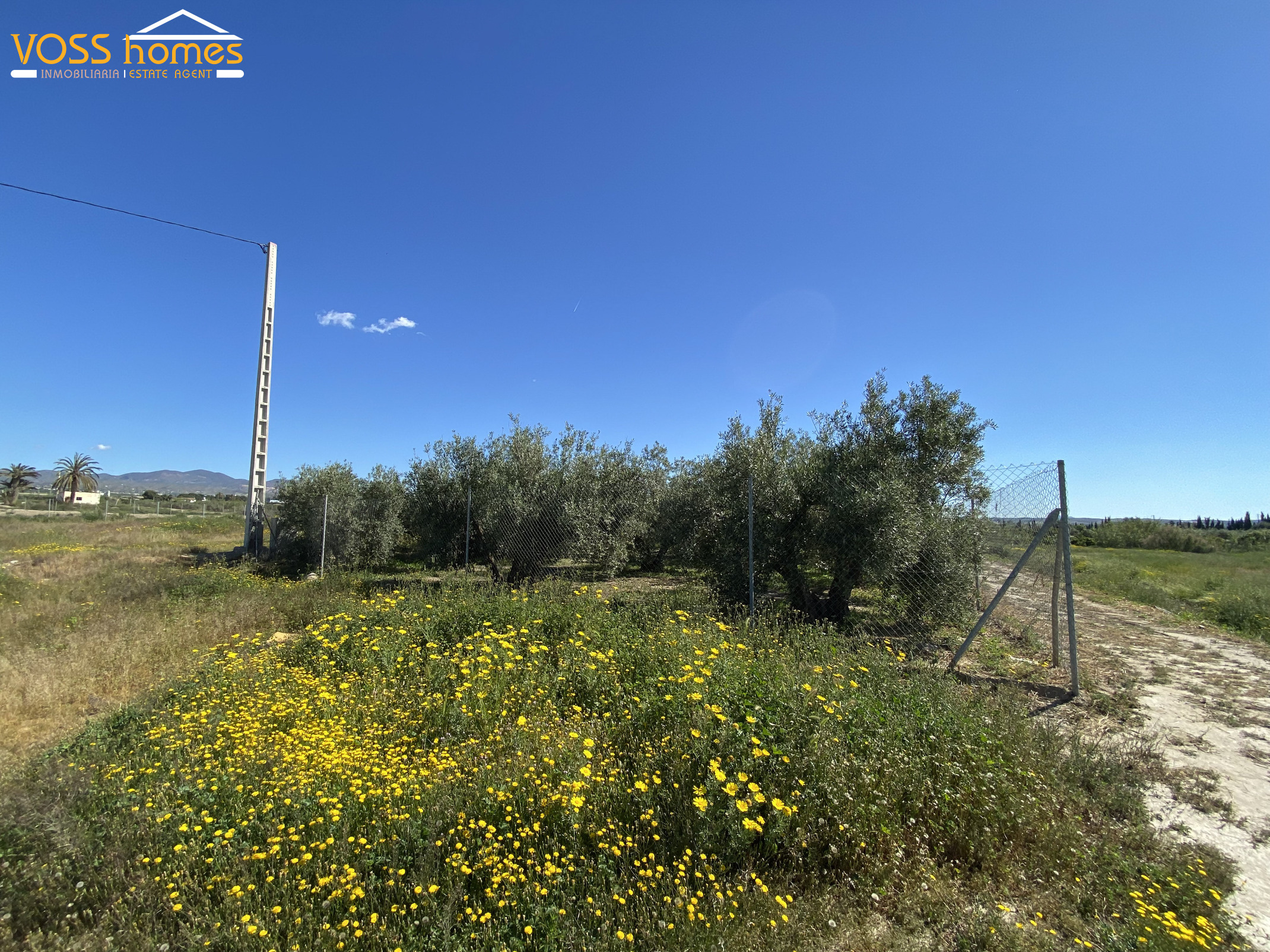 VH2742: Country House / Cortijo for Sale in Huércal-Overa Countryside