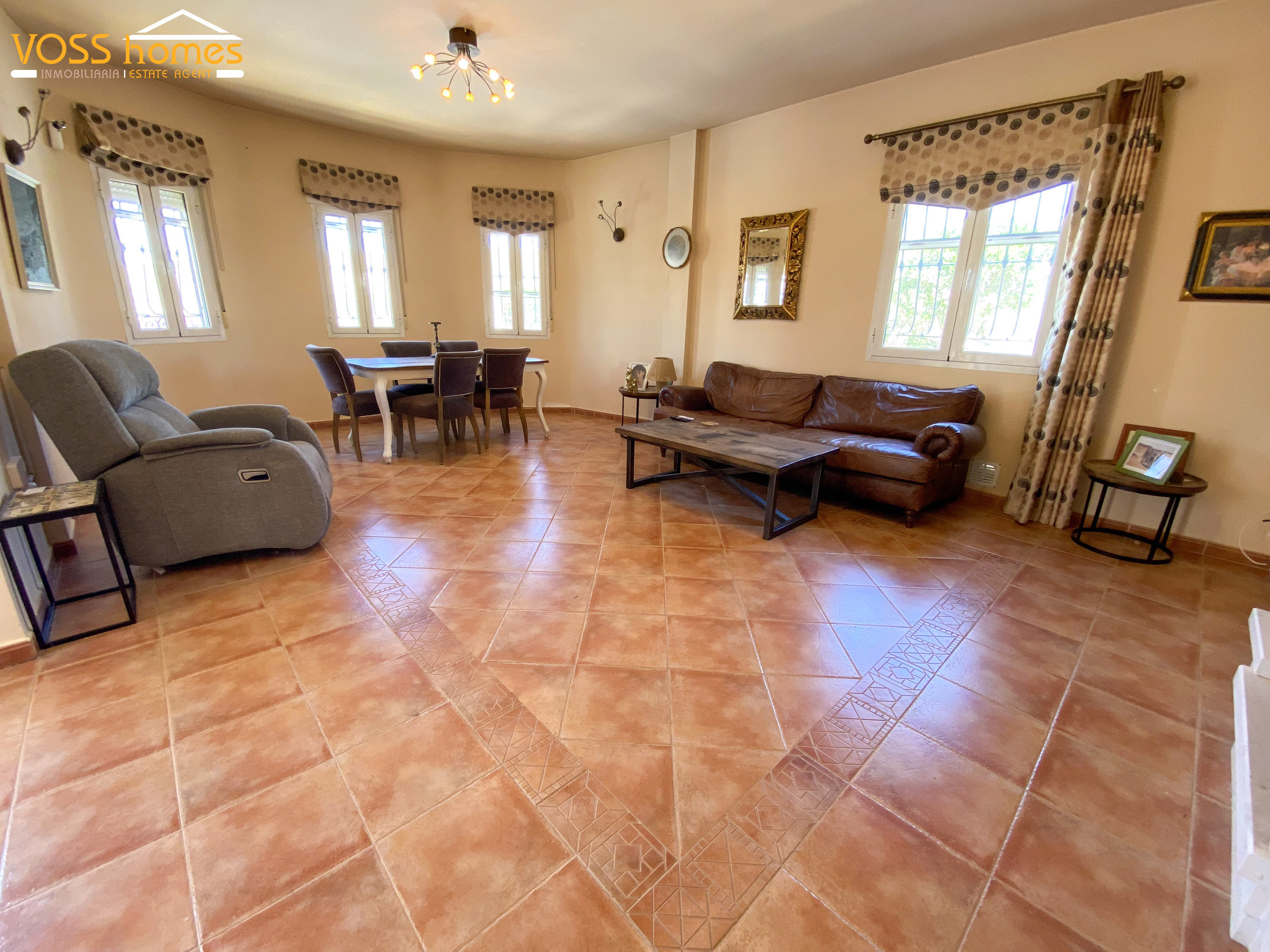VH2750: Villa zu verkaufen im Zurgena Bereich