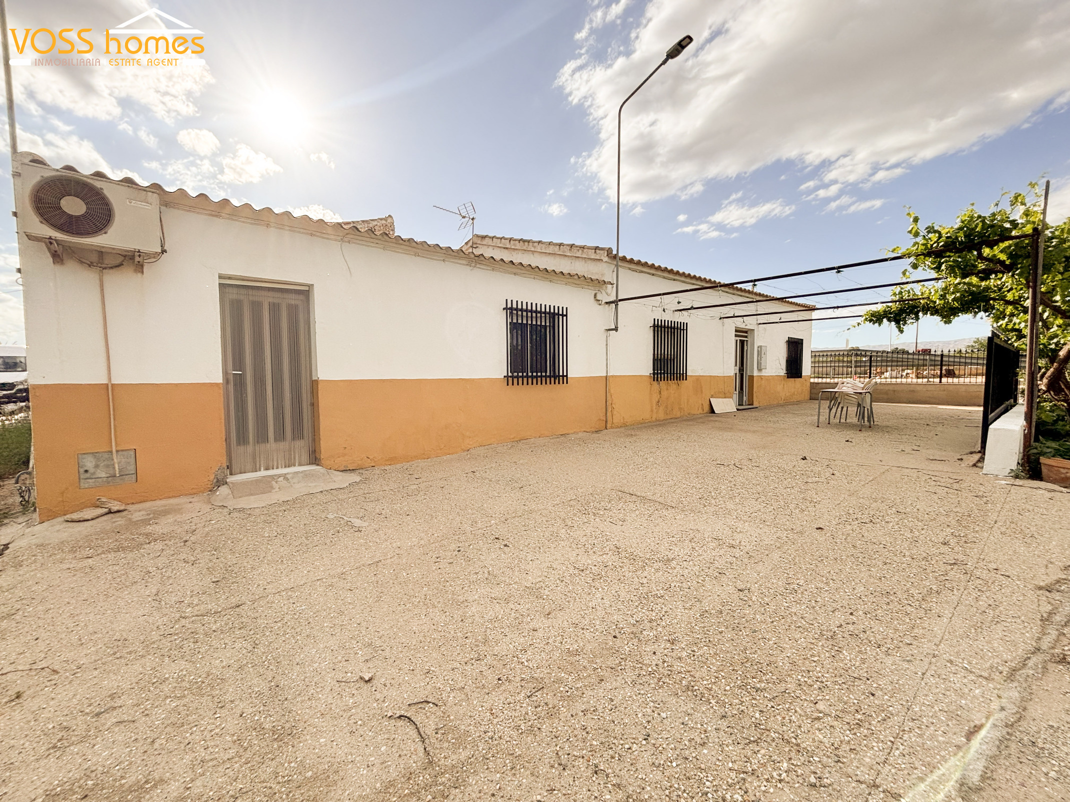 VH2752: Country House / Cortijo for Sale in Huércal-Overa Countryside