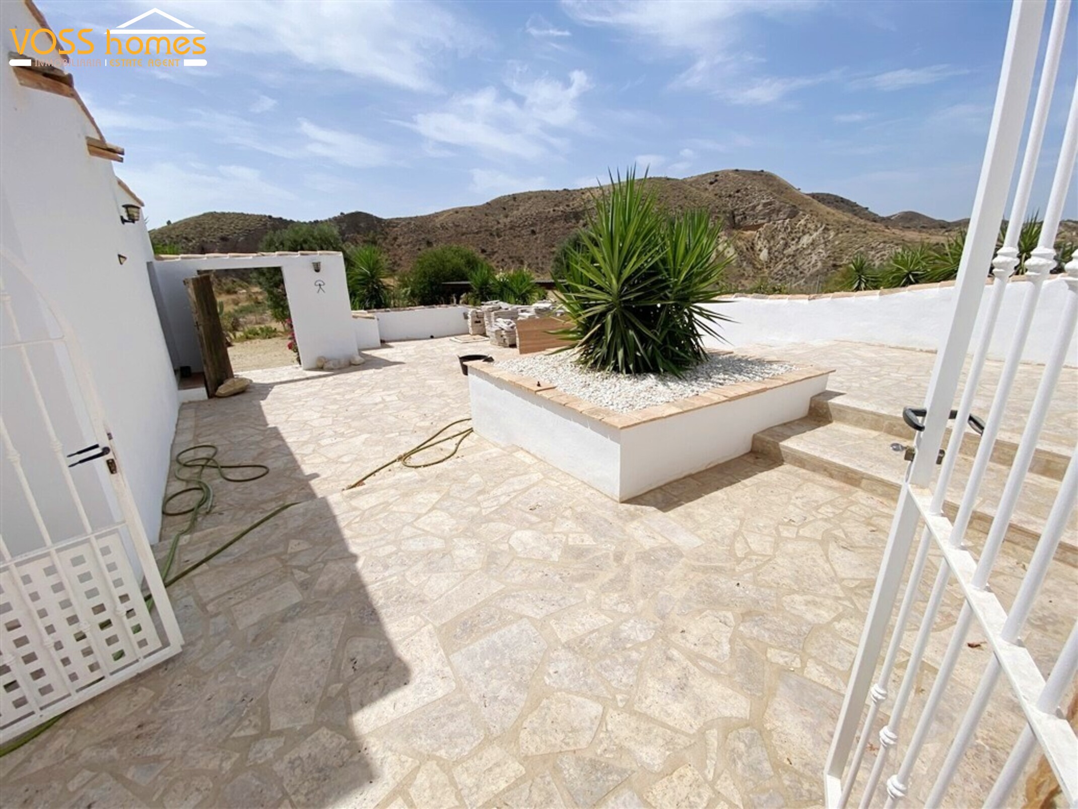 VH2756: Country House / Cortijo for Sale in Huércal-Overa Countryside