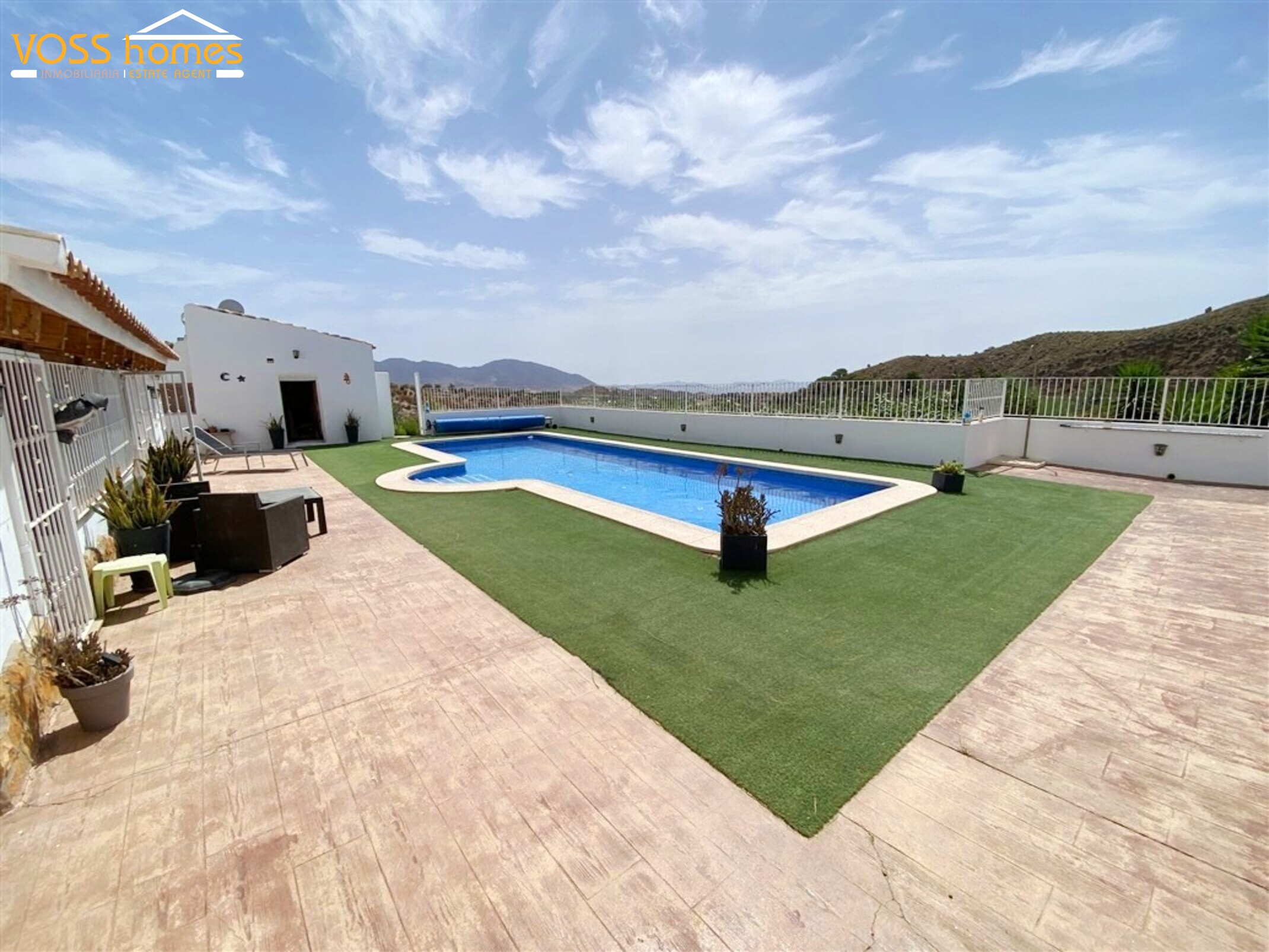 VH2756: Country House / Cortijo for Sale in Huércal-Overa Countryside