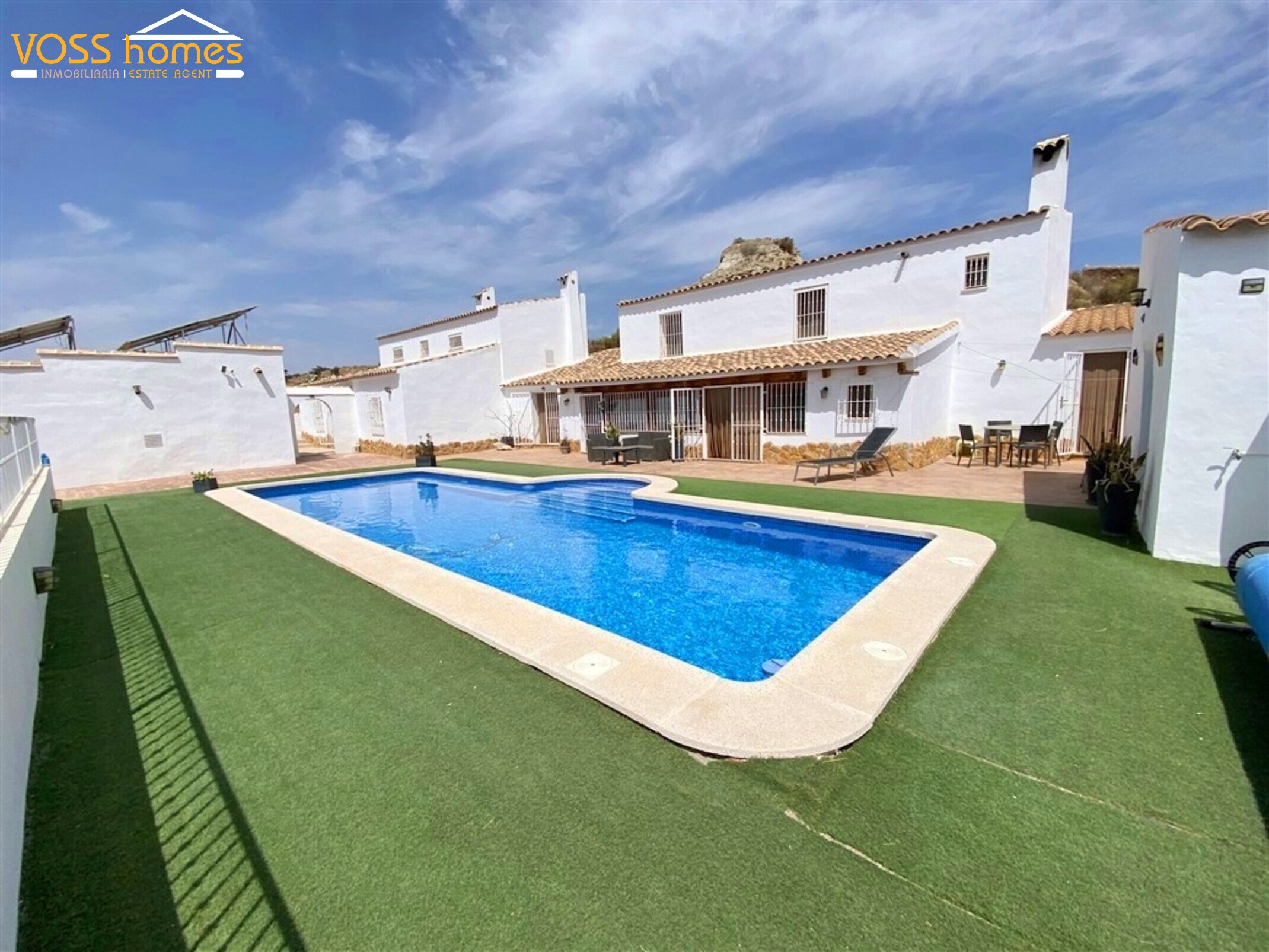 VH2756: Country House / Cortijo for Sale in Huércal-Overa Countryside