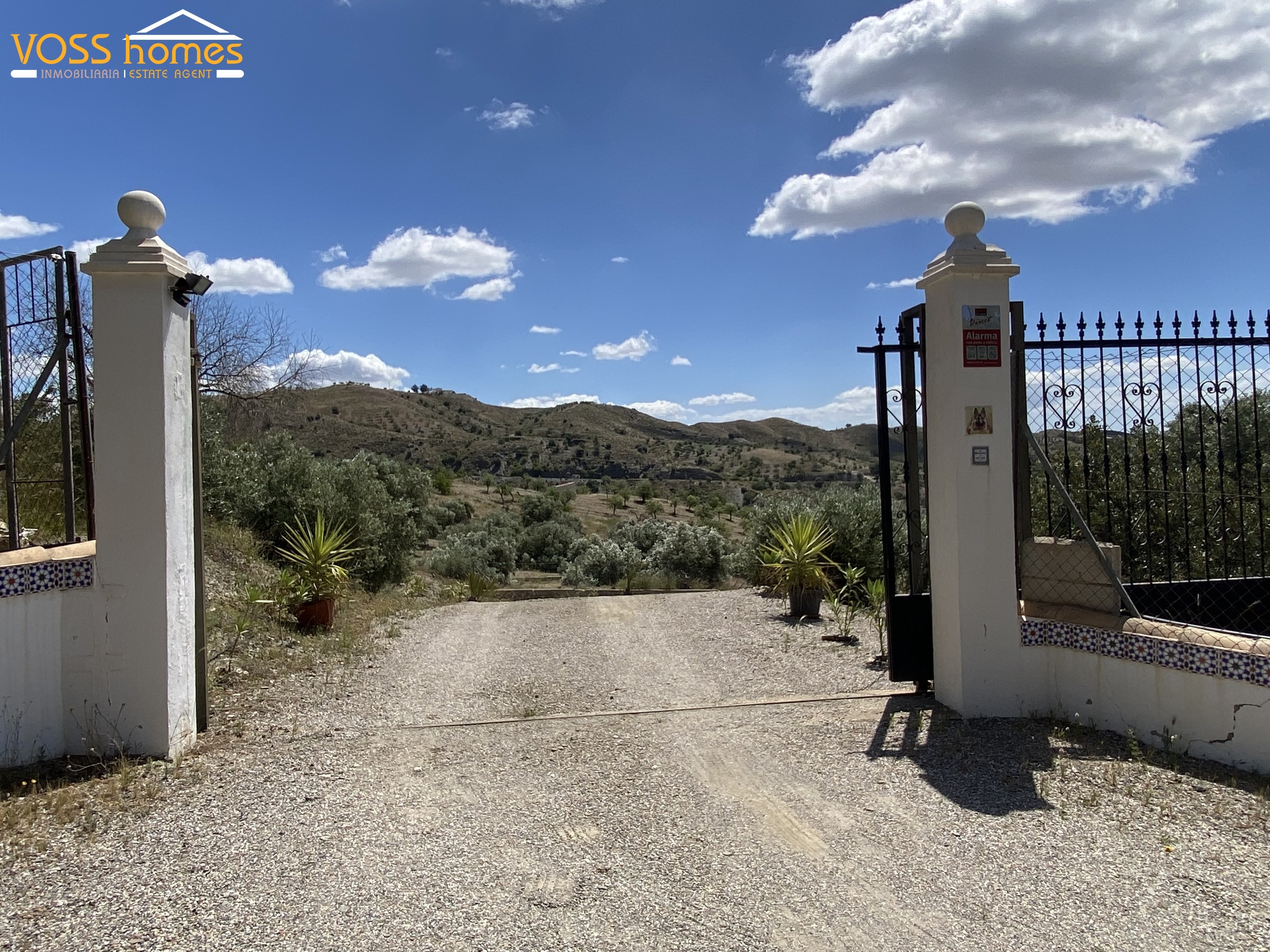 VH2758: Country House / Cortijo for Sale in Huércal-Overa Countryside