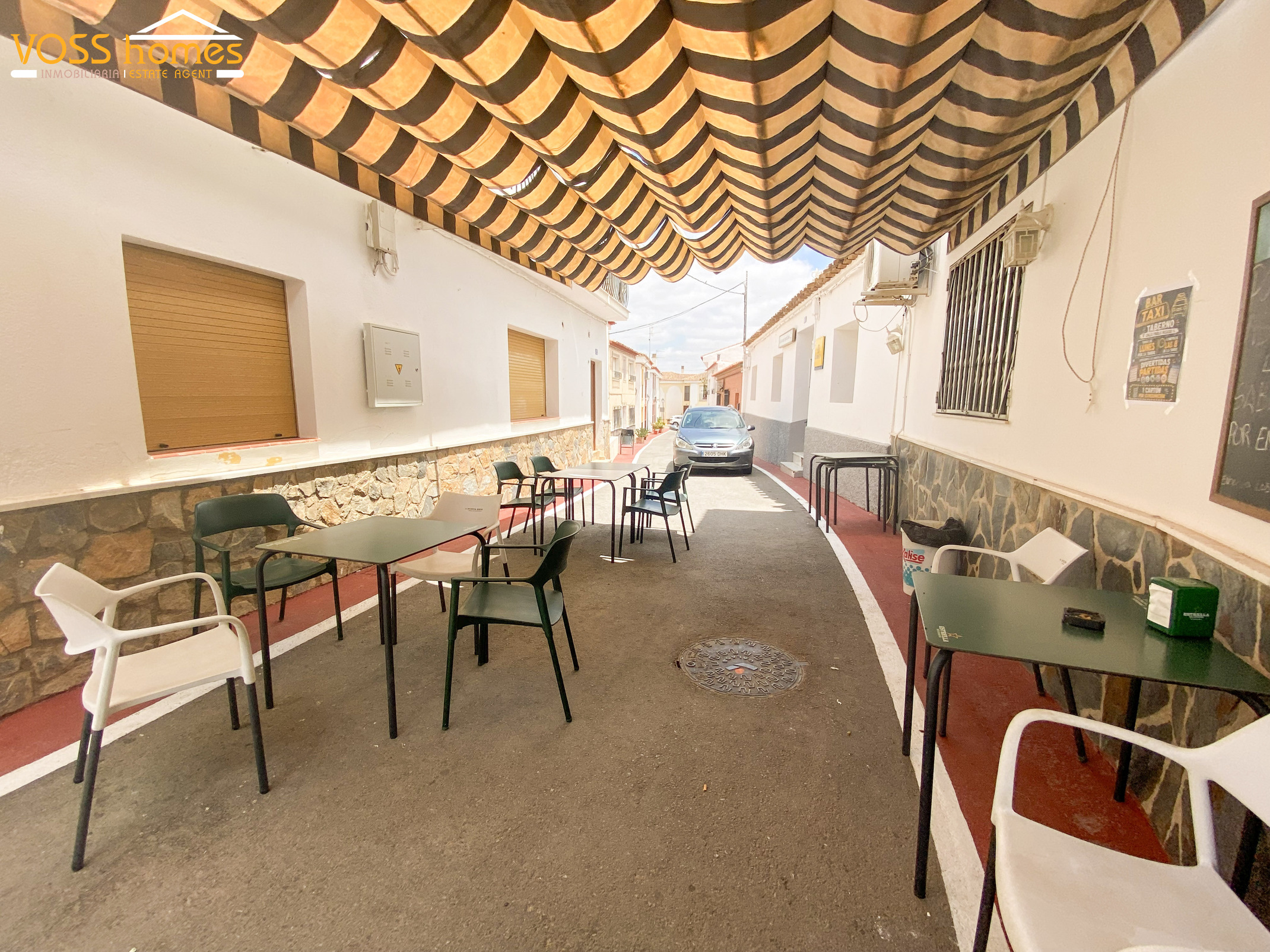 VH2771: Commercial for Sale in Taberno Area