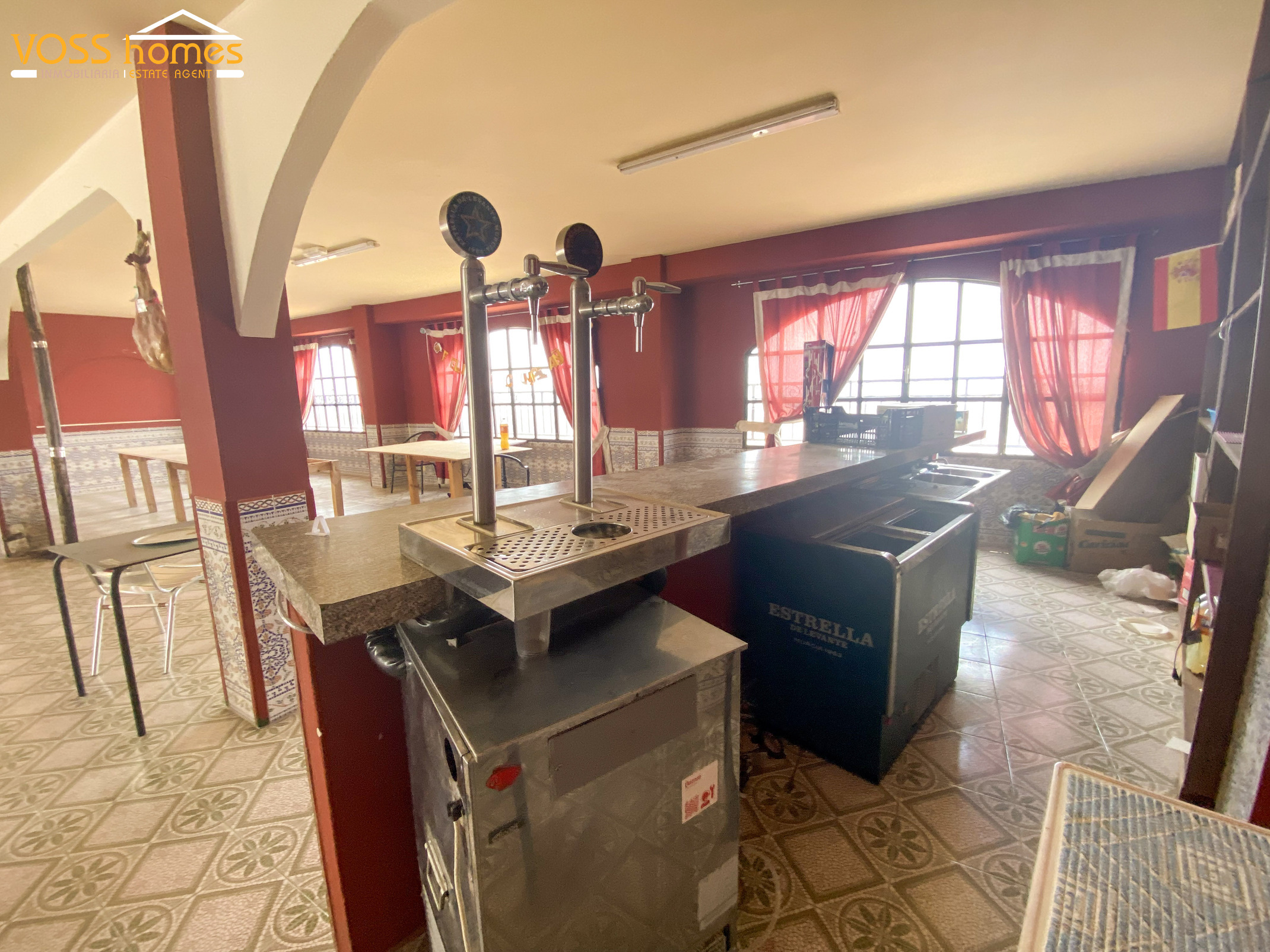 VH2771: Commercial for Sale in Taberno Area