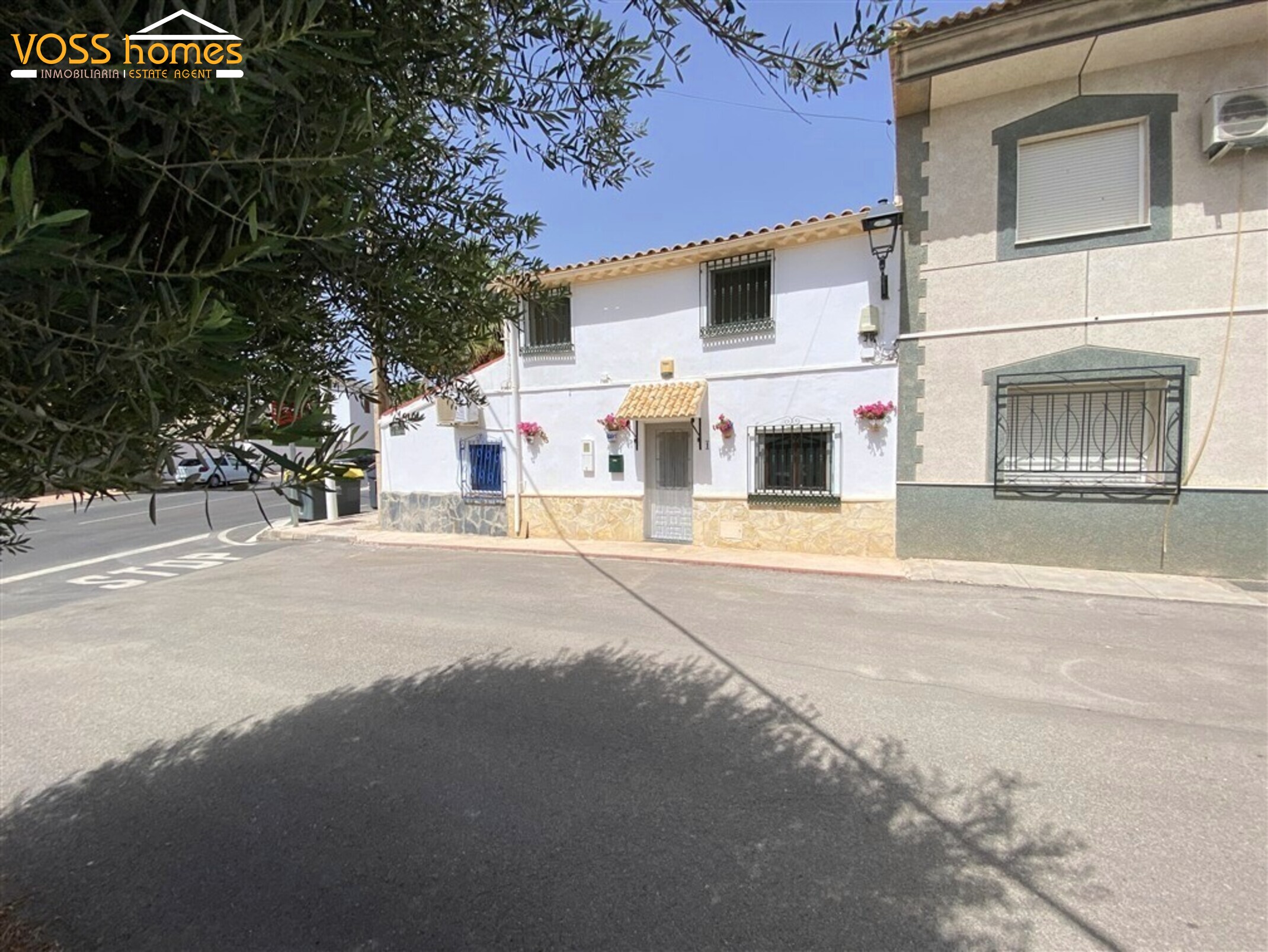 VH2775: Village / Town House for Sale in La Alfoquia Area