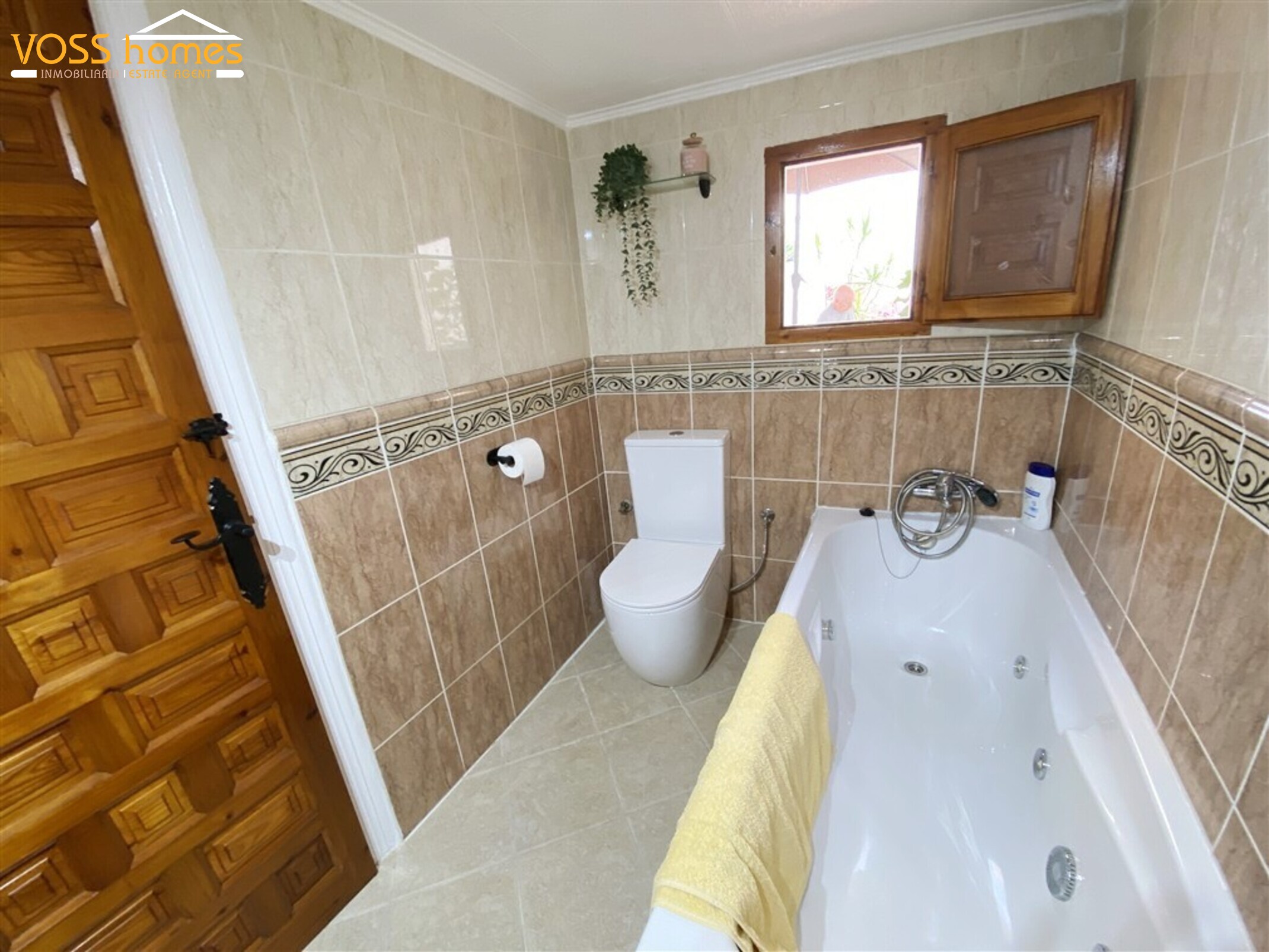 VH2775: Village / Town House for Sale in La Alfoquia Area