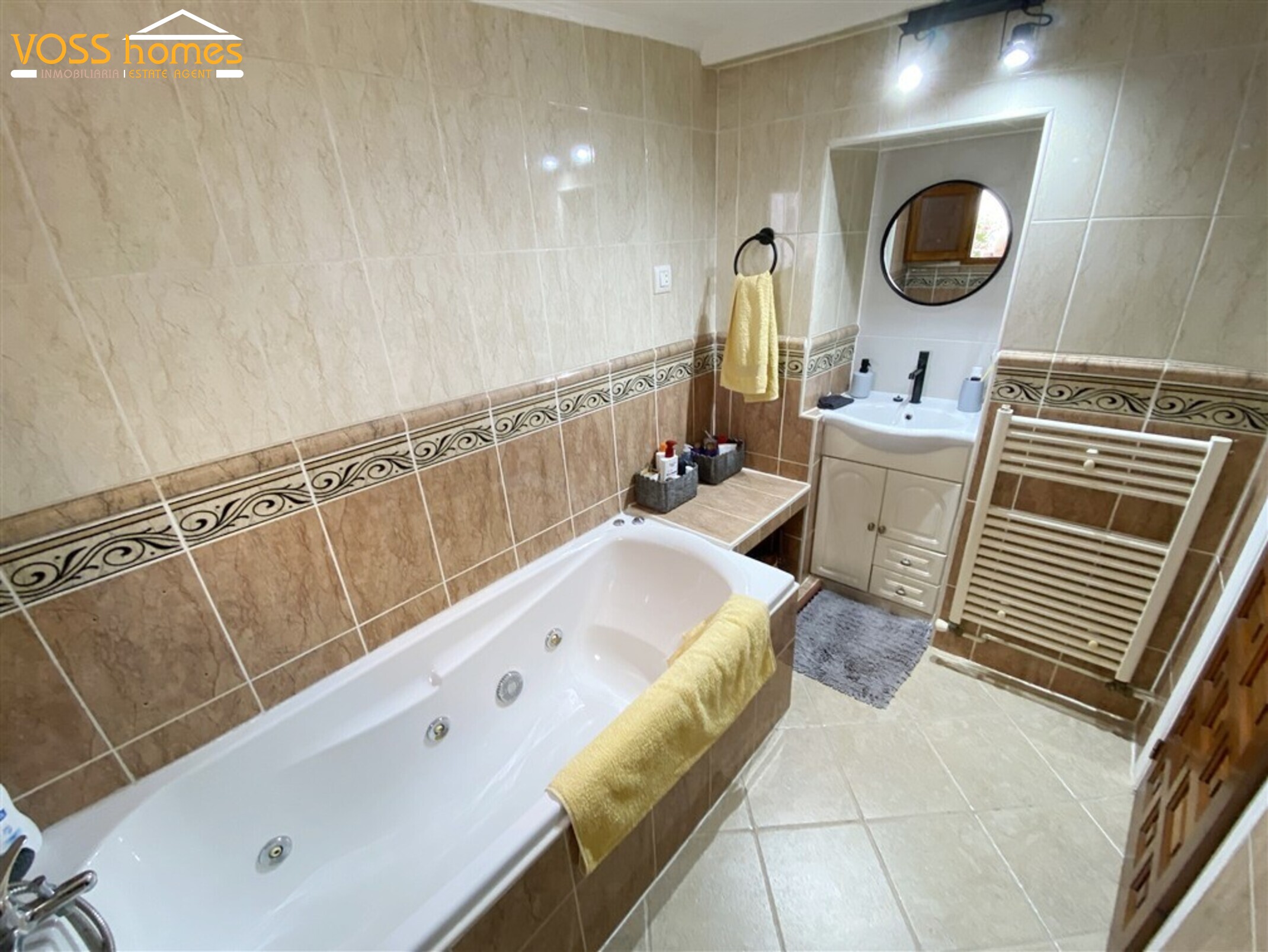 VH2775: Village / Town House for Sale in La Alfoquia Area
