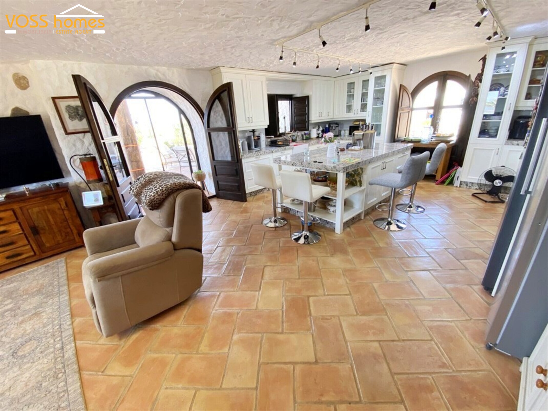 VH2781: Country House / Cortijo for Sale in Huércal-Overa Countryside