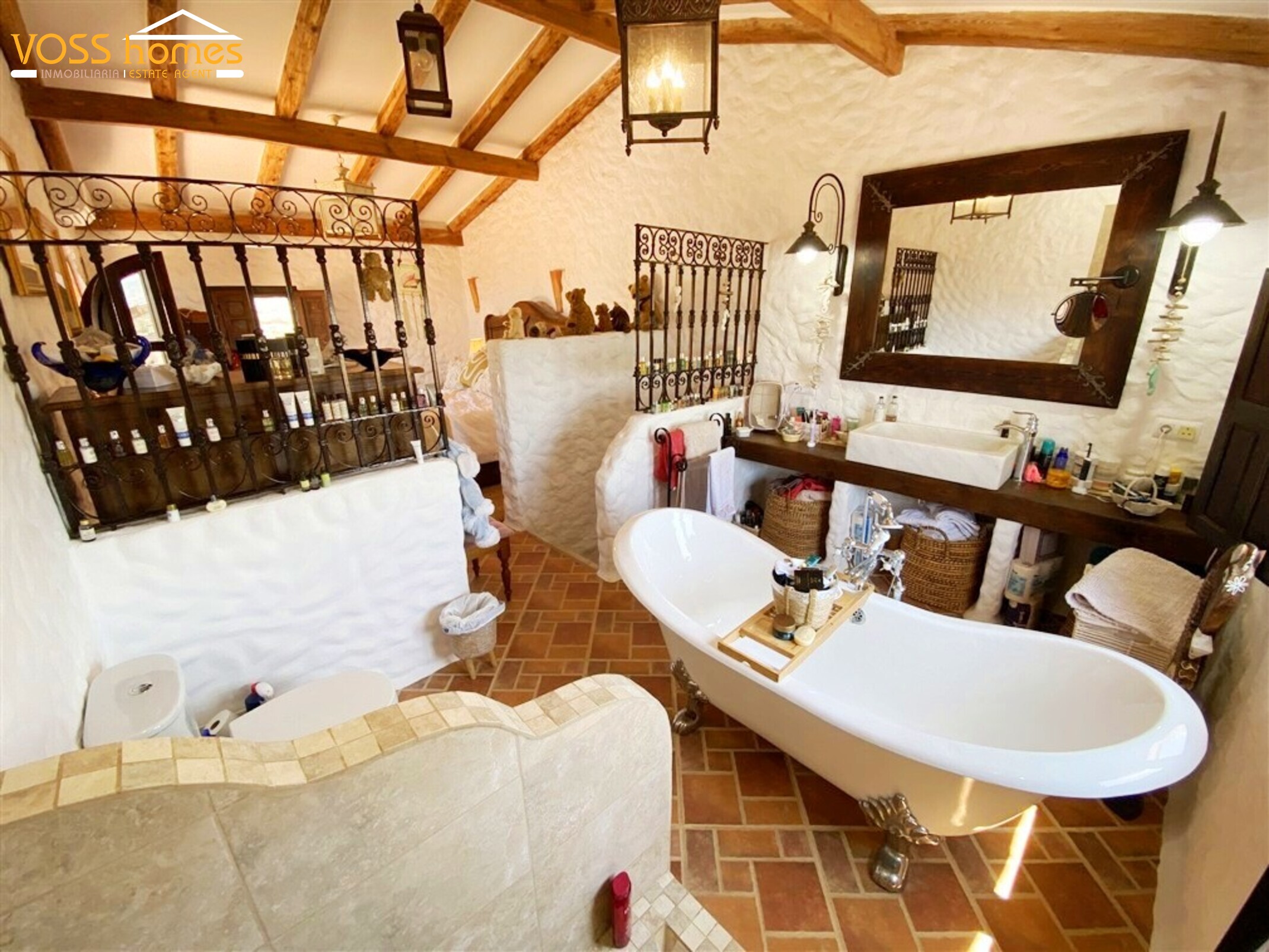 VH2781: Country House / Cortijo for Sale in Huércal-Overa Countryside