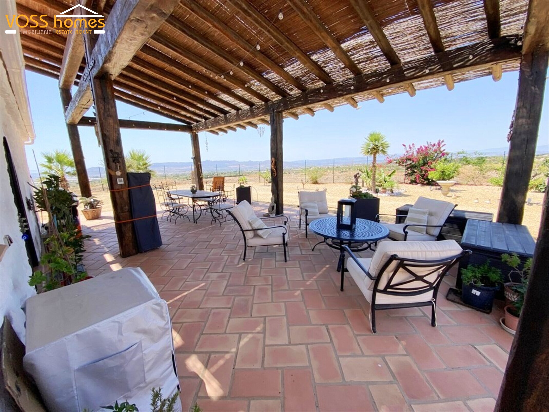 VH2781: Country House / Cortijo for Sale in Huércal-Overa Countryside