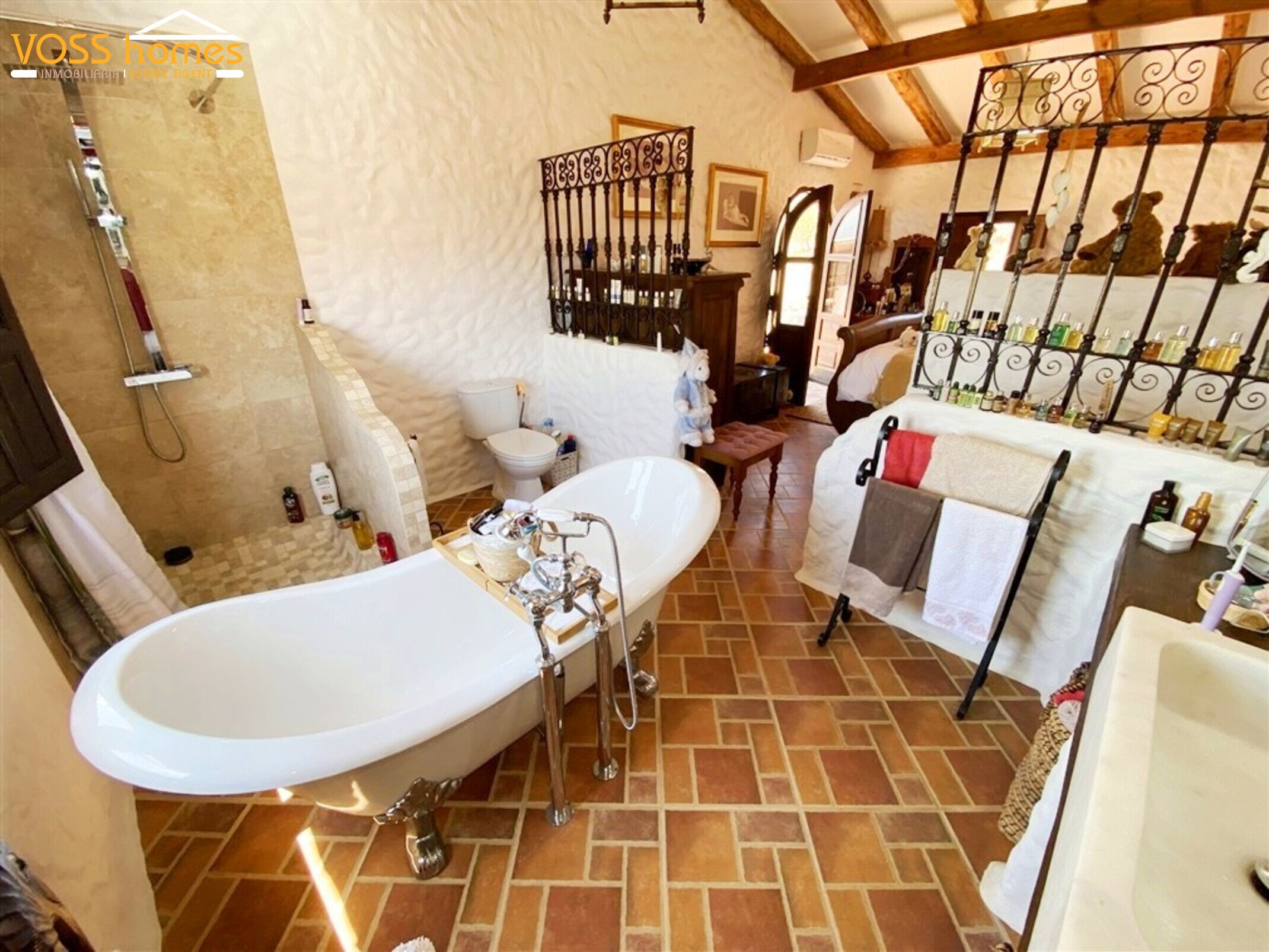 VH2781: Country House / Cortijo for Sale in Huércal-Overa Countryside