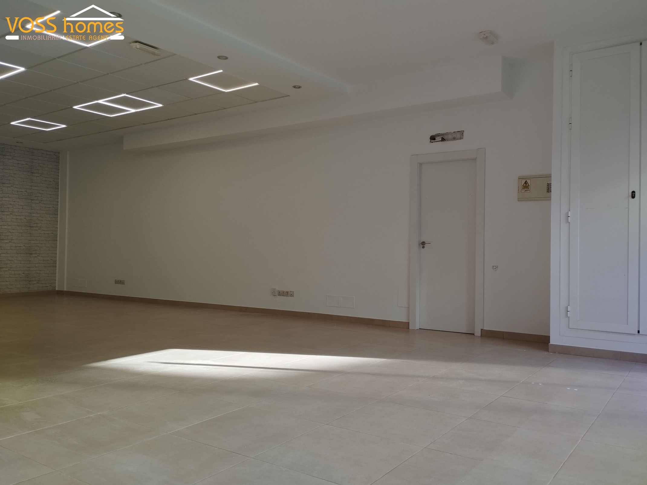 VH2789: Commercial for Sale in Huércal-Overa Town
