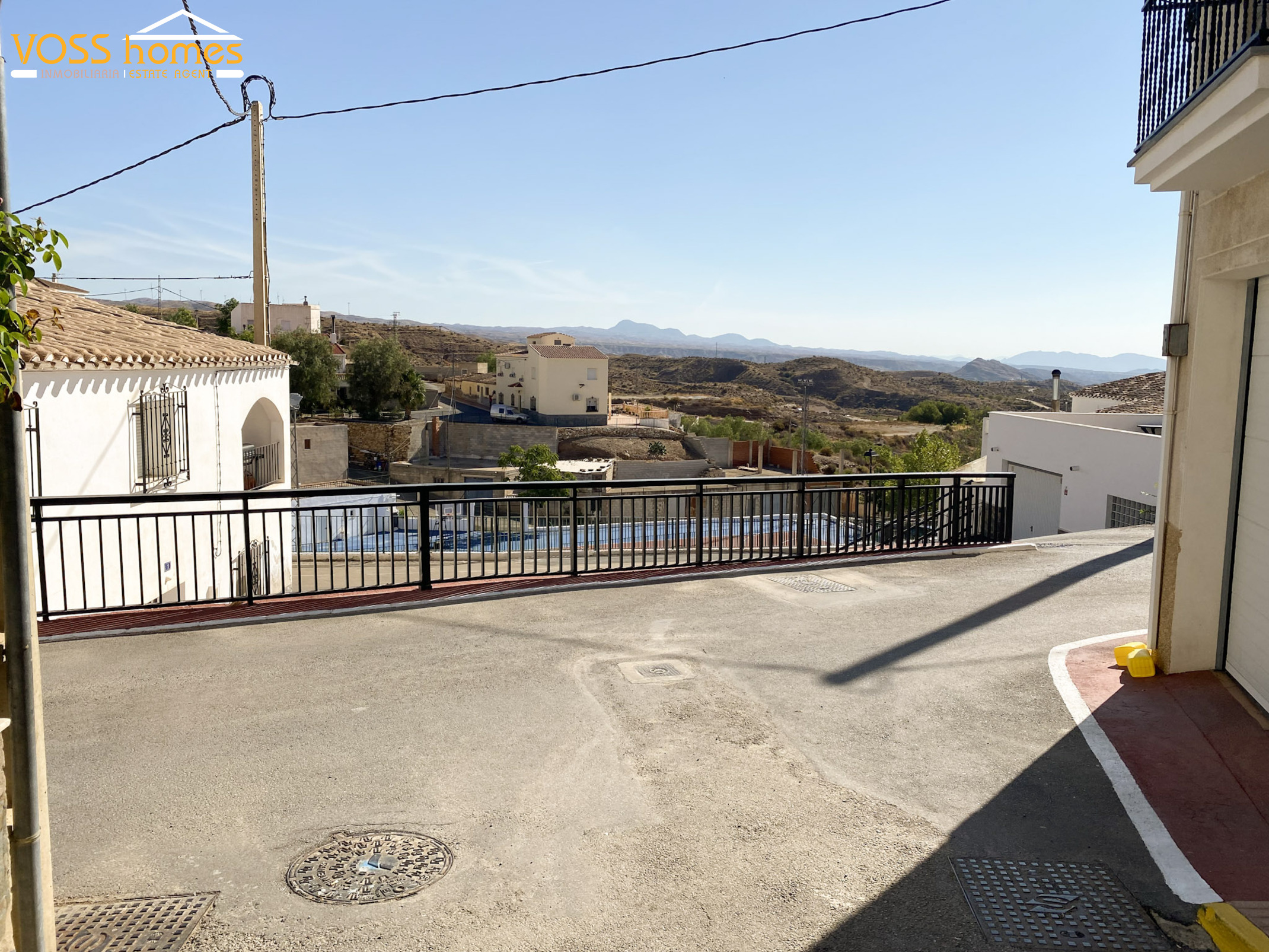 VH2811: Village / Town House for Sale in Taberno Area
