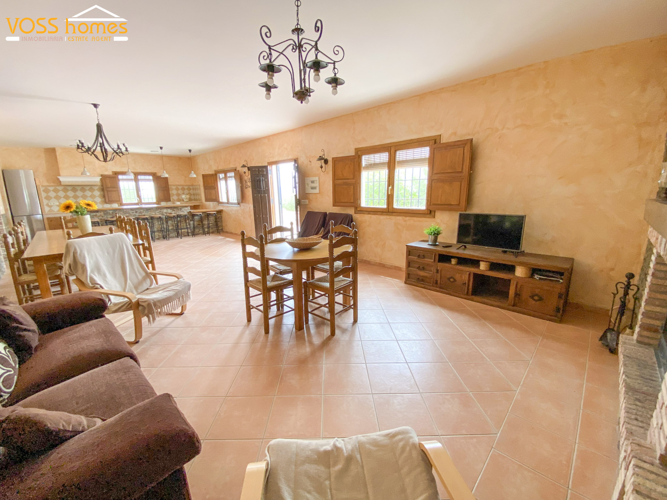 VH2815: Country House / Cortijo for Sale in Huércal-Overa Countryside