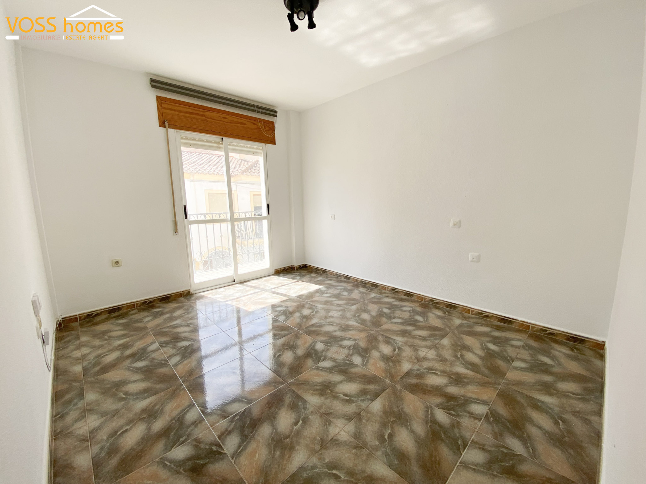 VH2822: Apartment for Sale in Huércal-Overa Town