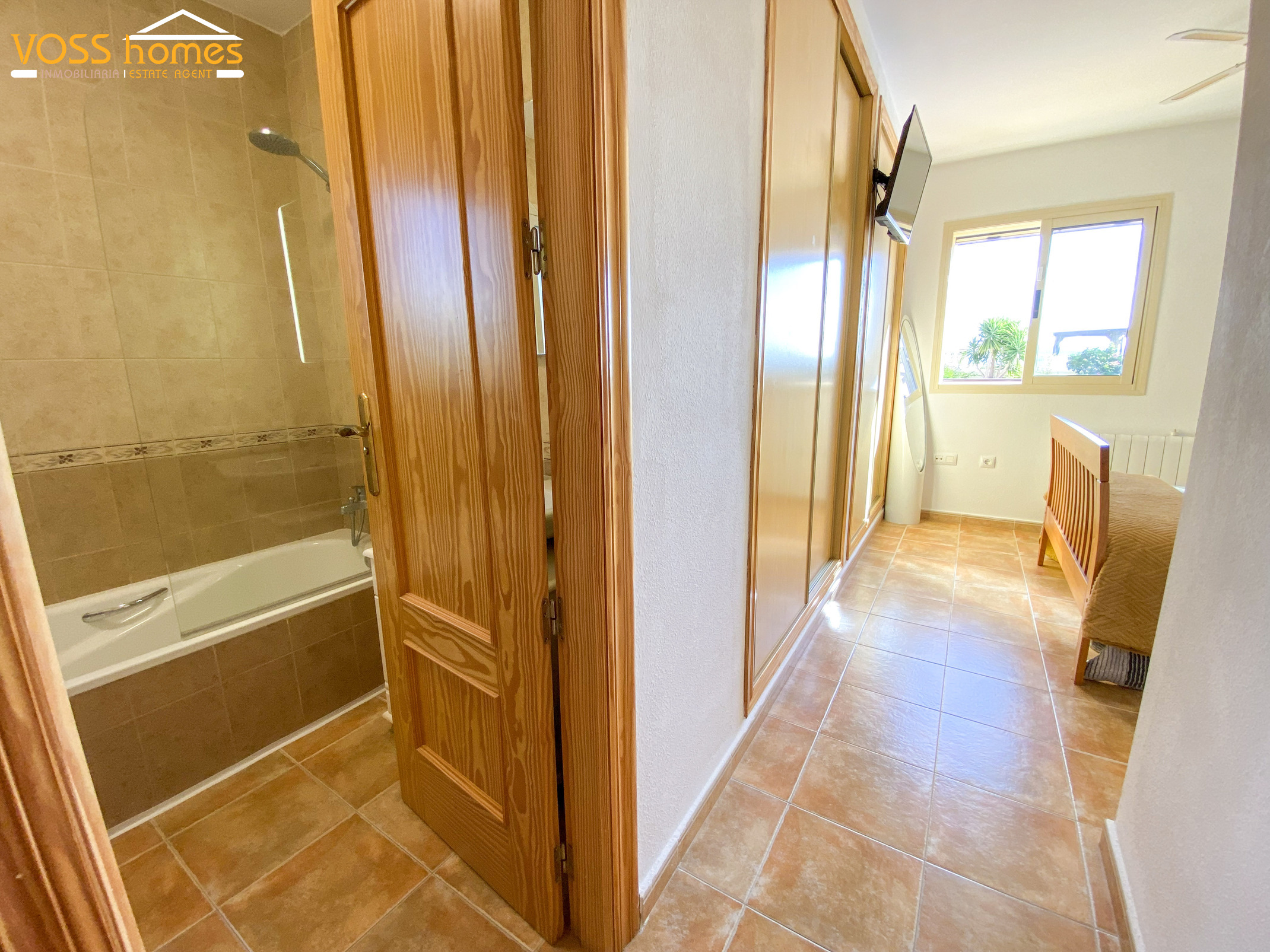 VH2824: Villa for Sale in La Alfoquia Area