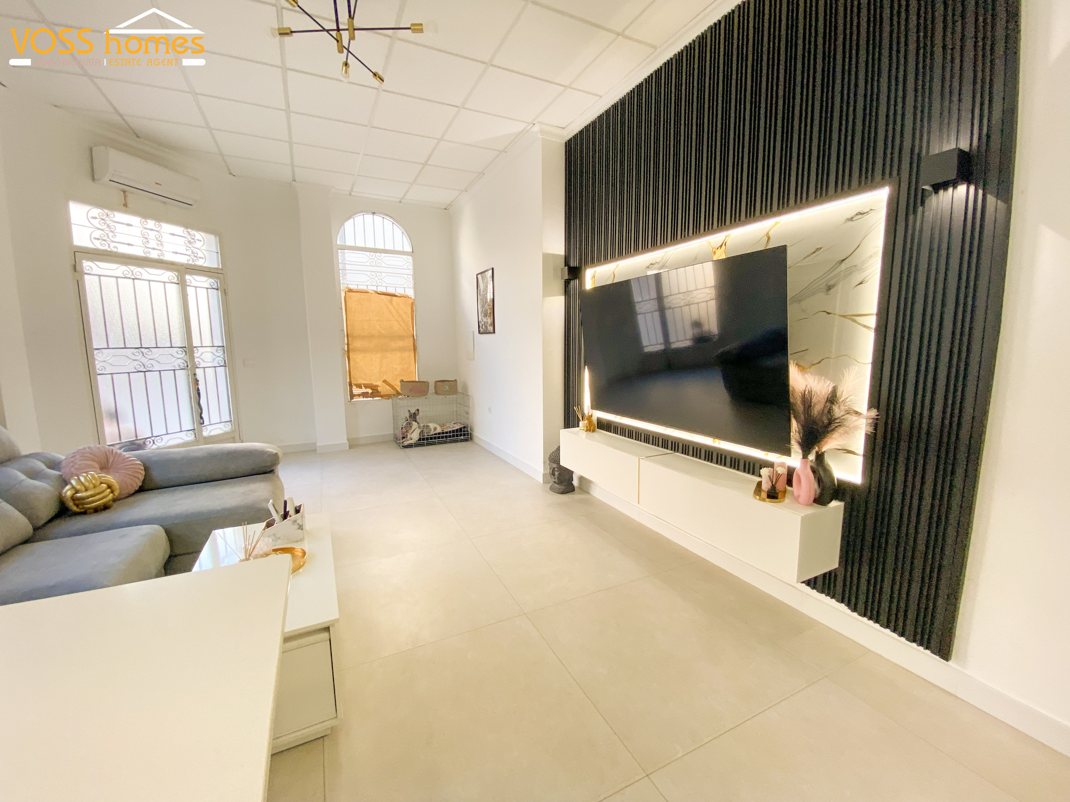 VH2833: Commercial for Sale in Huércal-Overa Town