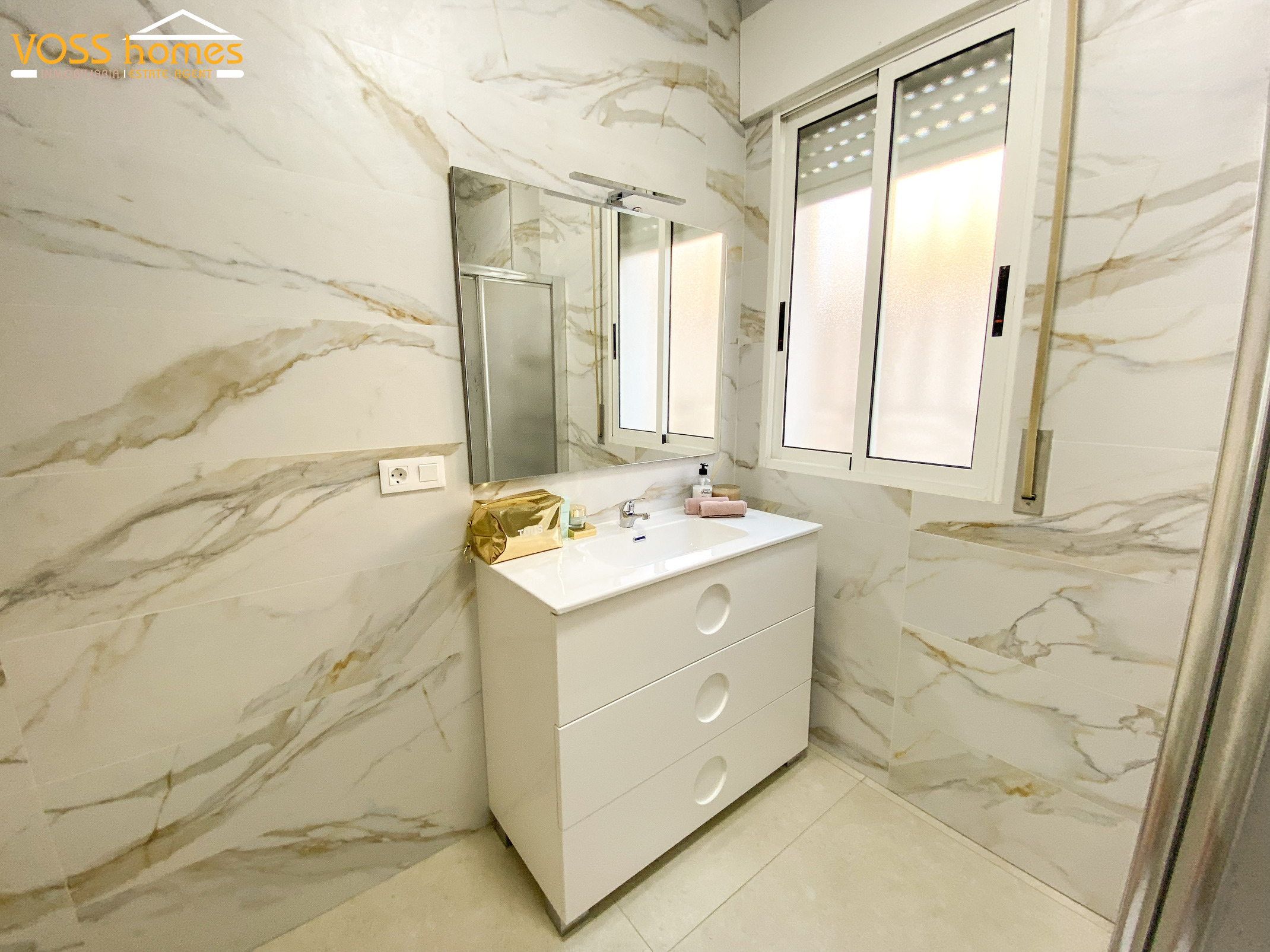 VH2833: Commercial for Sale in Huércal-Overa Town