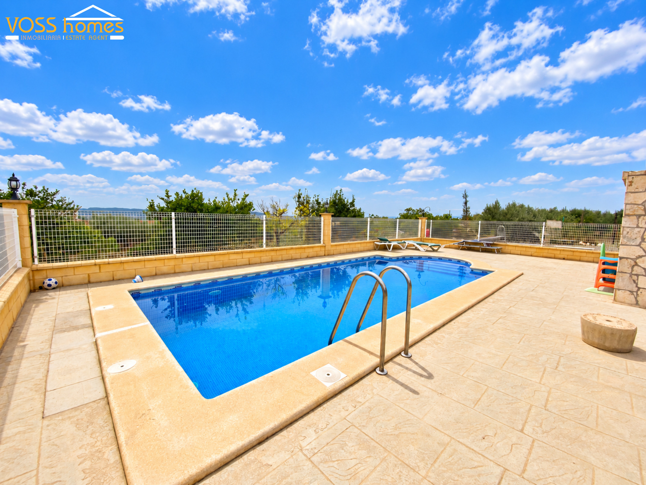 VH2846: Country House / Cortijo for Sale in Huércal-Overa Countryside