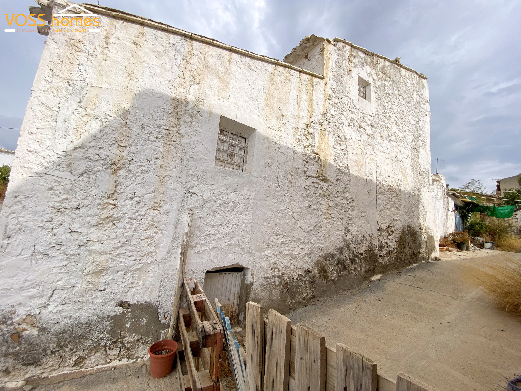 VH2852: Country House / Cortijo for Sale in Huércal-Overa Countryside