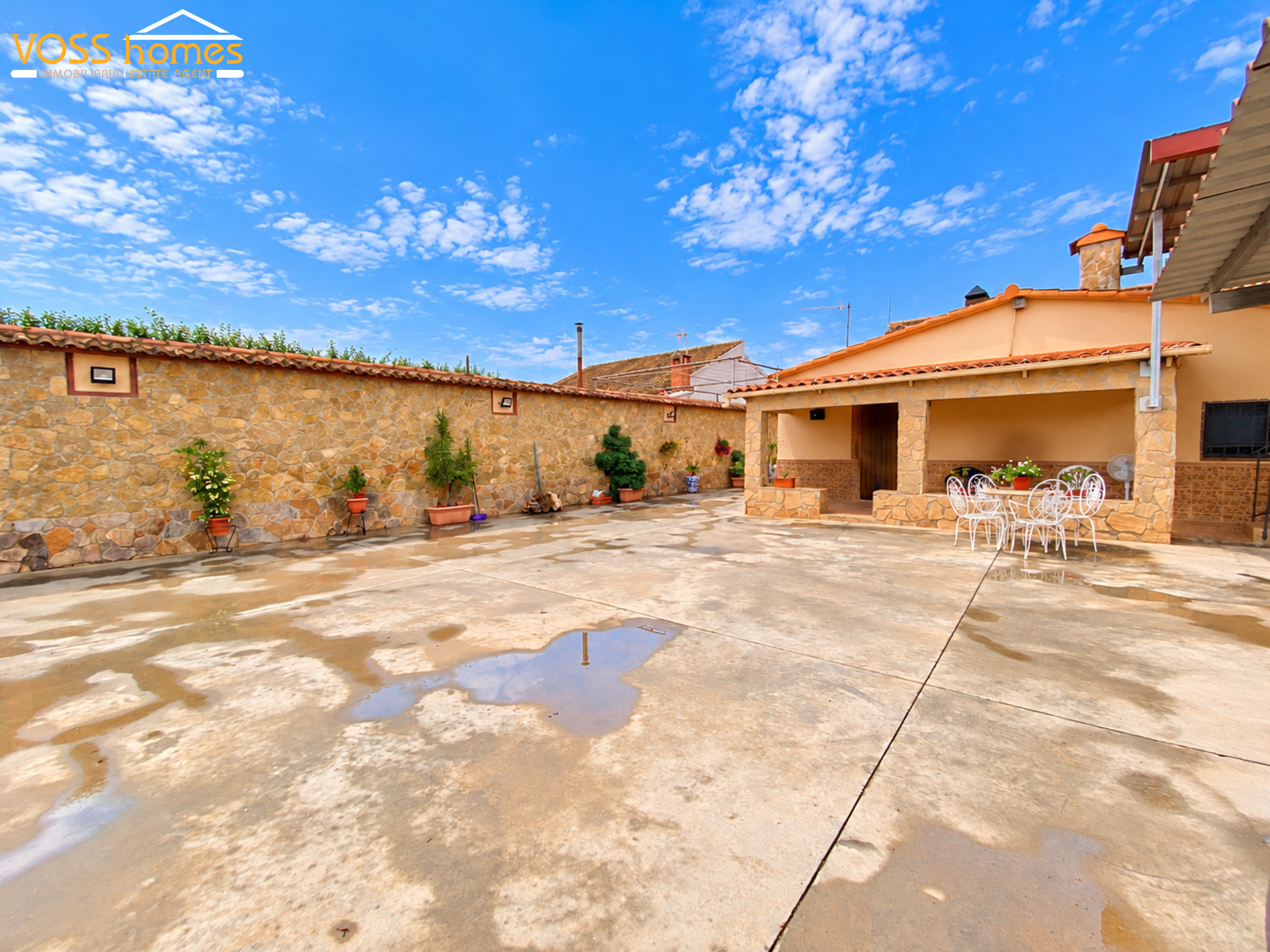 VH2857: Villa for Sale in Huércal-Overa Town