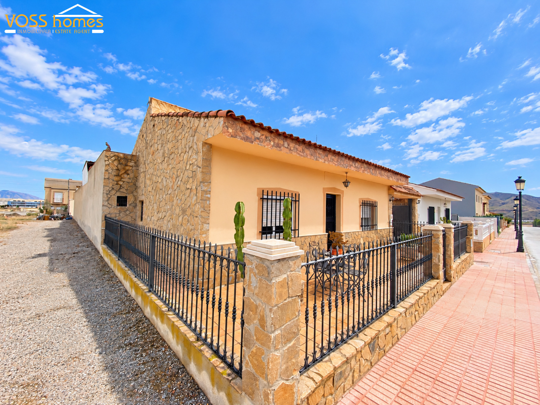 VH2857: Villa for Sale in Huércal-Overa Town