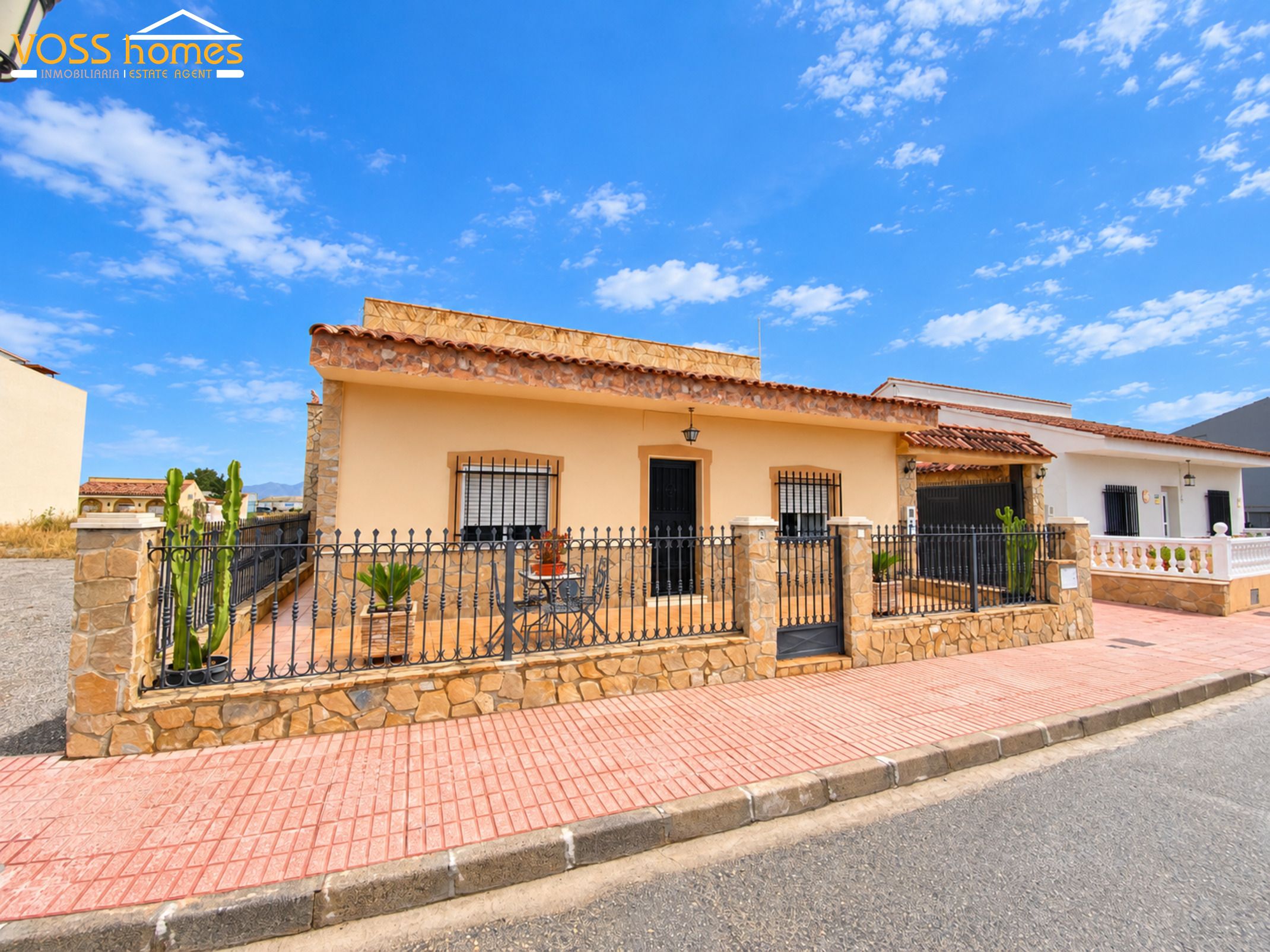 VH2857: Villa for Sale in Huércal-Overa Town