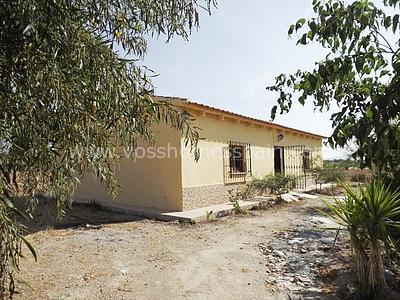 Cortijo Egea in the Huércal-Overa Countryside