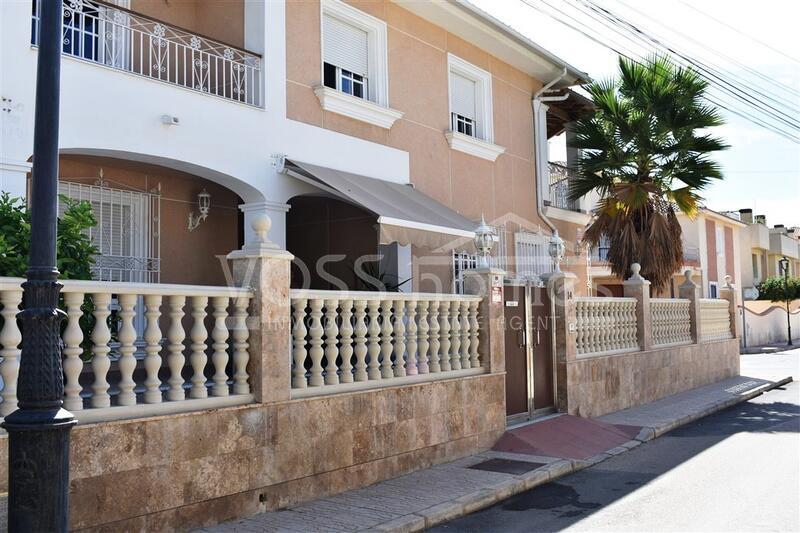 VH768: Village / Town House for Sale in Huércal-Overa Town