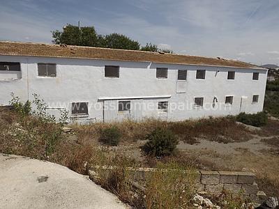 VH952: Commercial for Sale in Huércal-Overa Villages