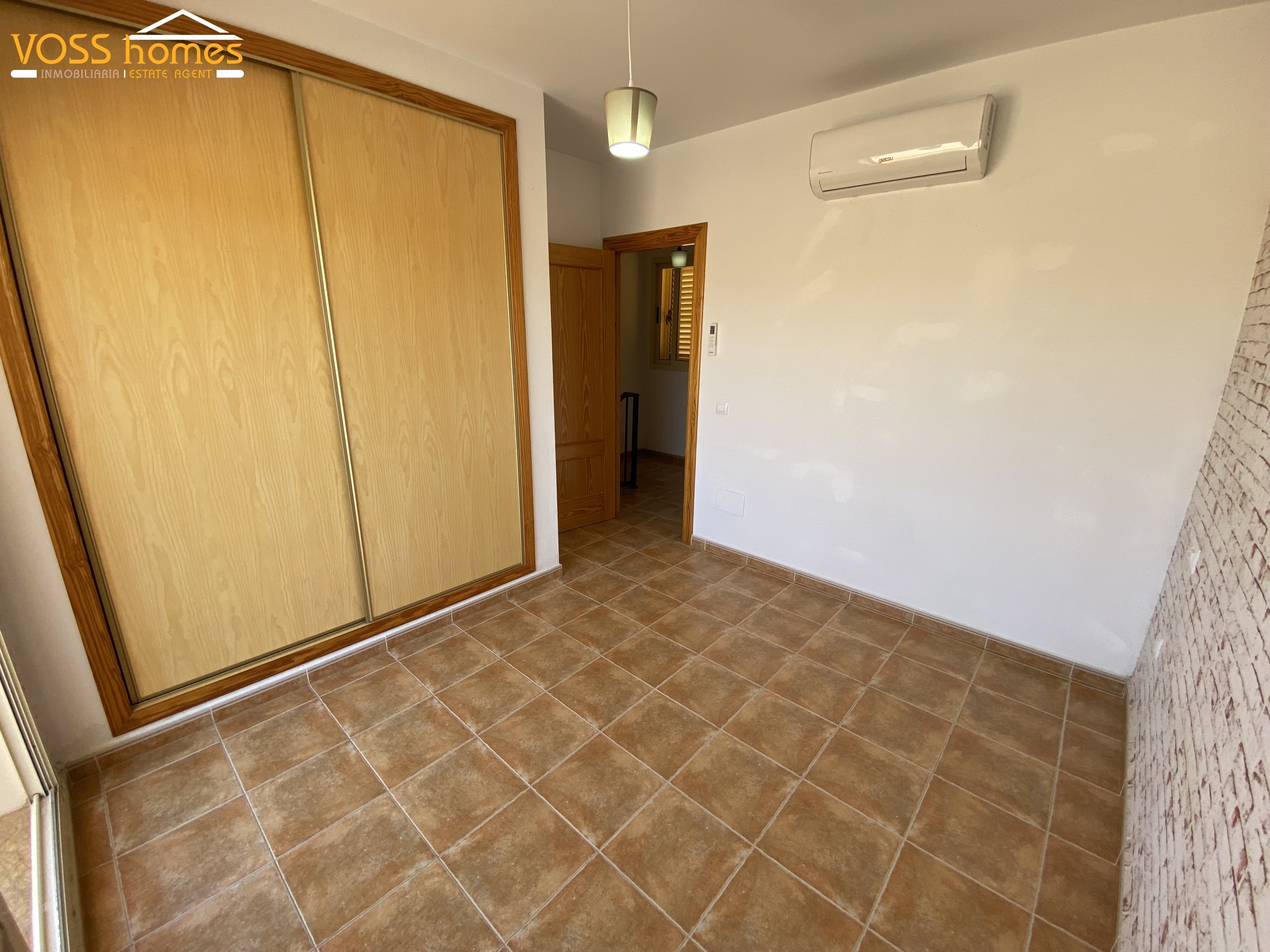 VHR2610: Duplex for Rent in La Alfoquia Area